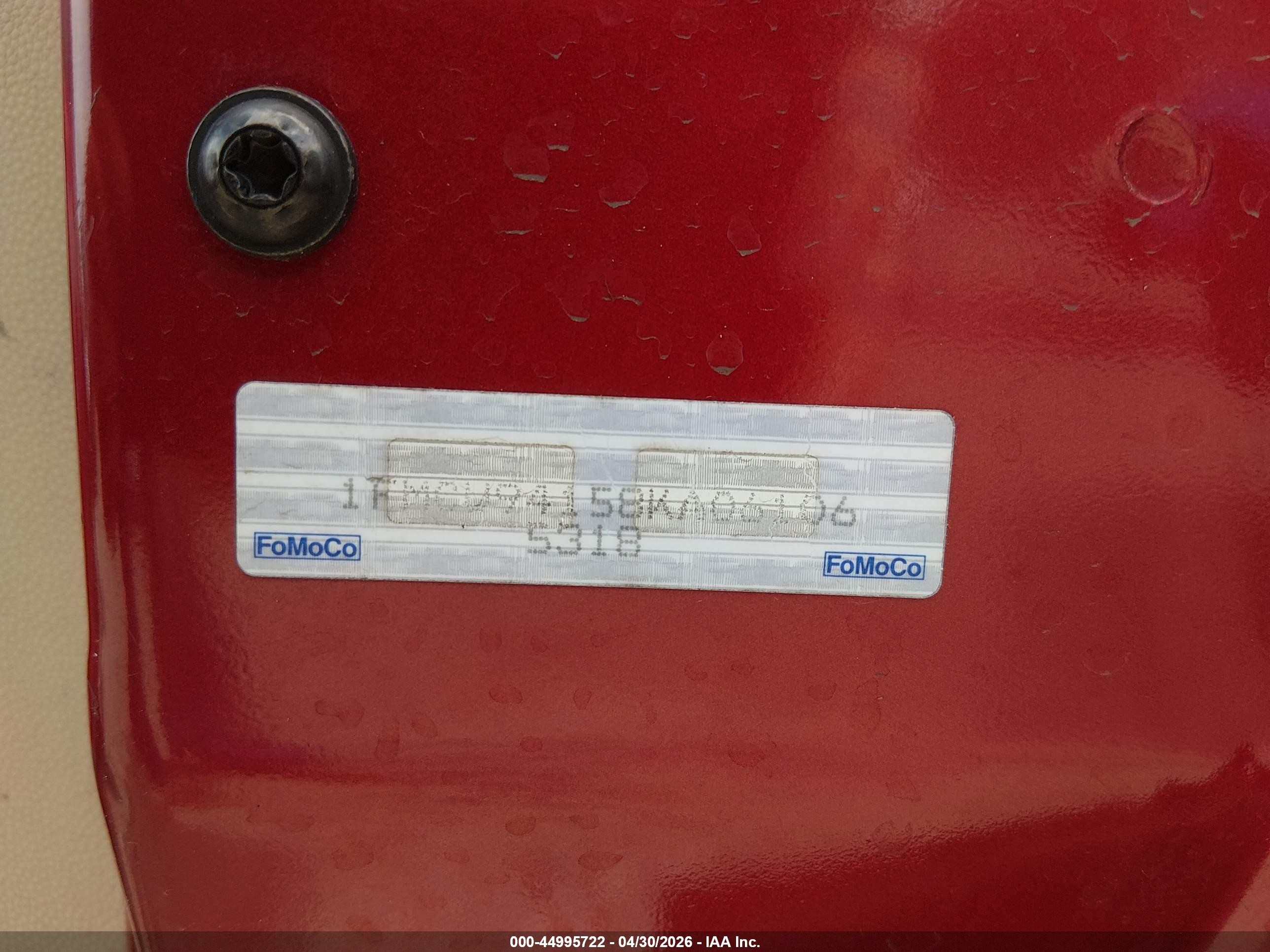 2008 Ford Escape Limited Red vin: 1FMCU94158KA06106
