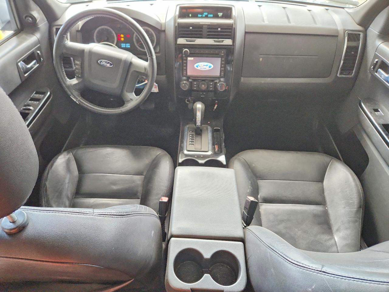 2008 Ford Escape Limited Серебряный vin: 1FMCU94158KB01653
