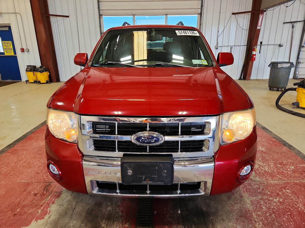 2008 Ford Escape Limited Red vin: 1FMCU94158KE28974