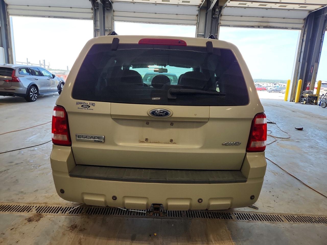 2008 Ford Escape Limited Tan vin: 1FMCU94158KE45435