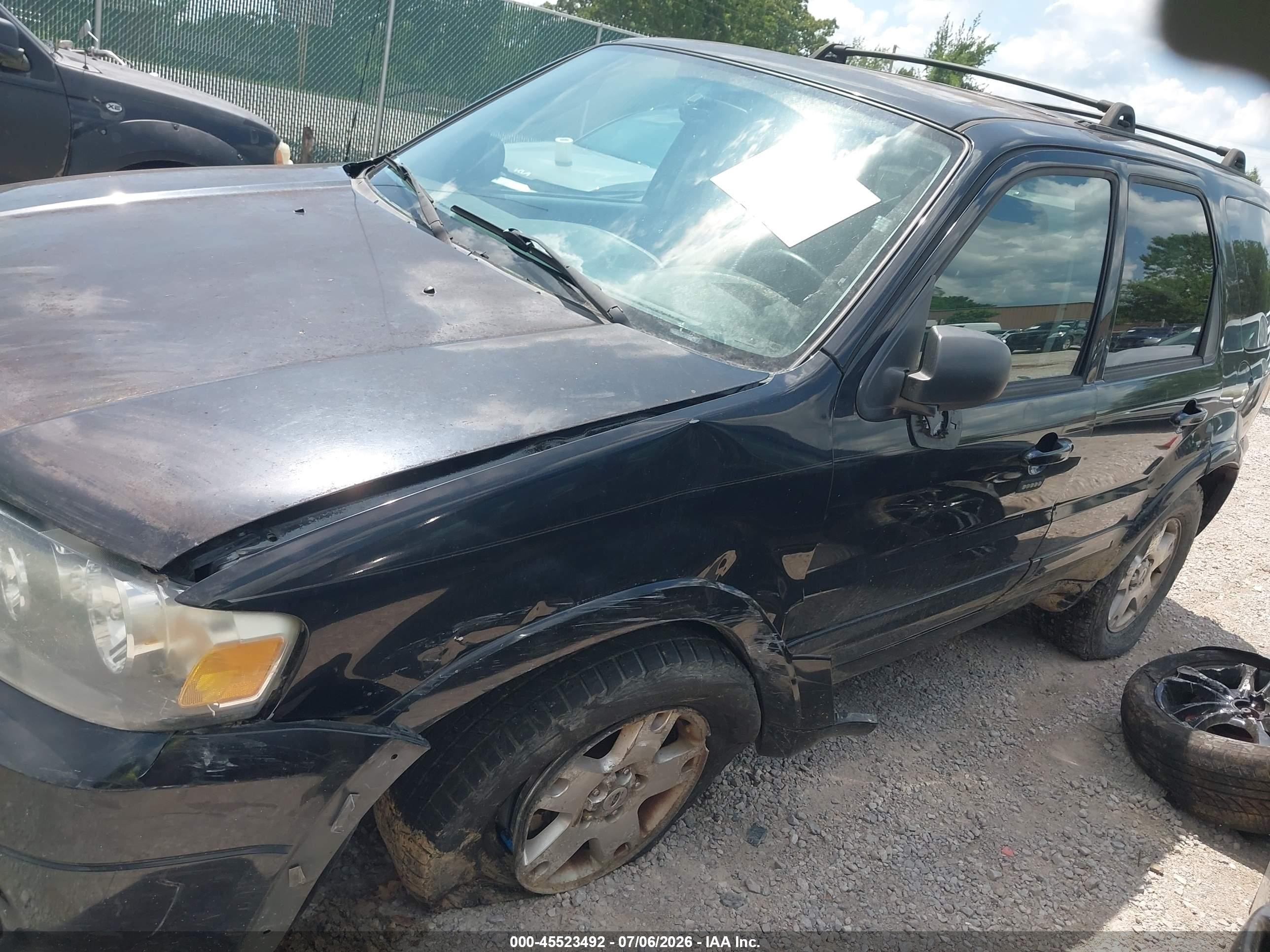 2007 Ford Escape Limited Black vin: 1FMCU94167KA42059