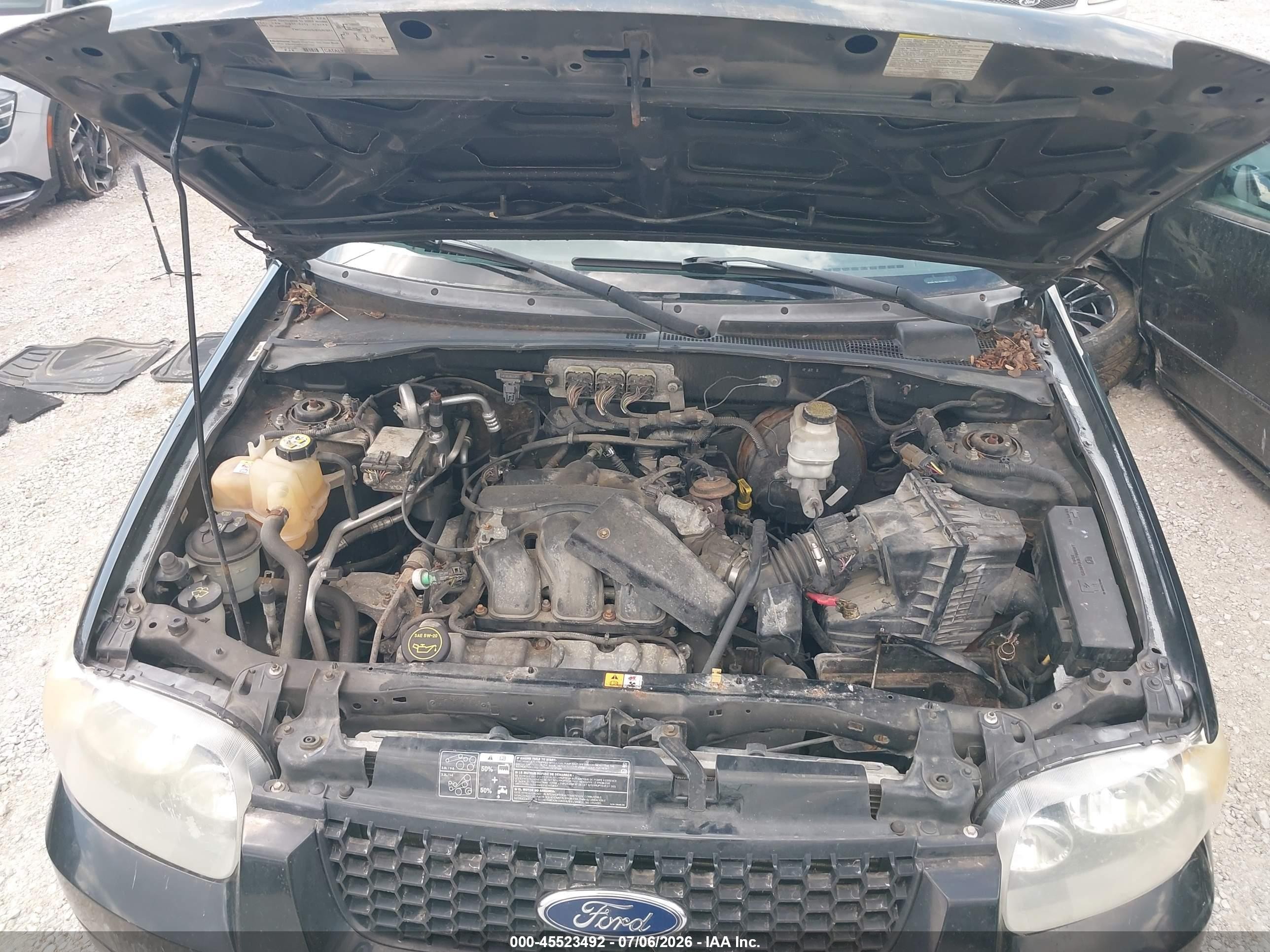 2007 Ford Escape Limited Black vin: 1FMCU94167KA42059