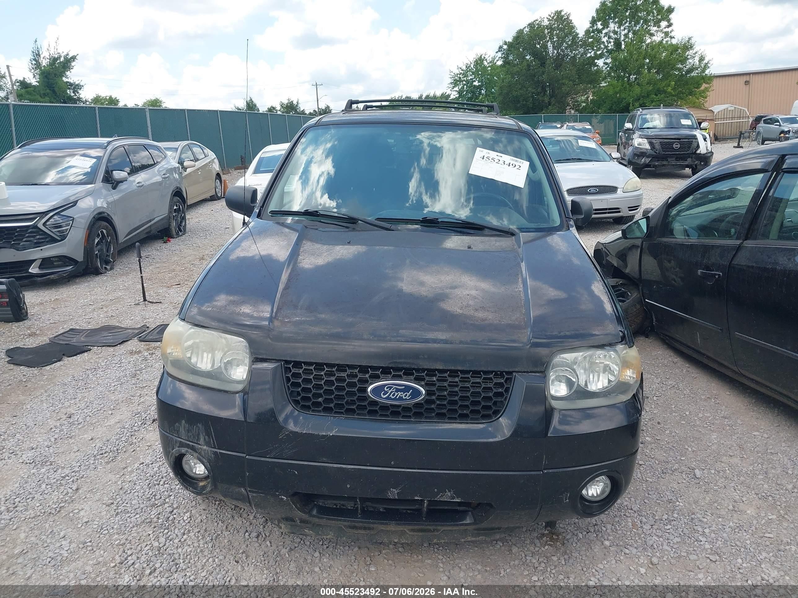 2007 Ford Escape Limited Black vin: 1FMCU94167KA42059