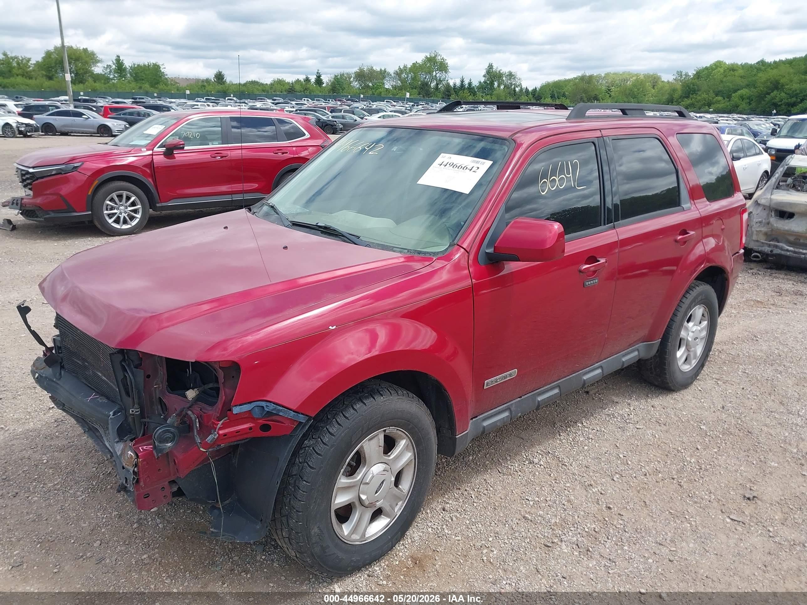 2008 Ford Escape Limited Red vin: 1FMCU94168KA55475