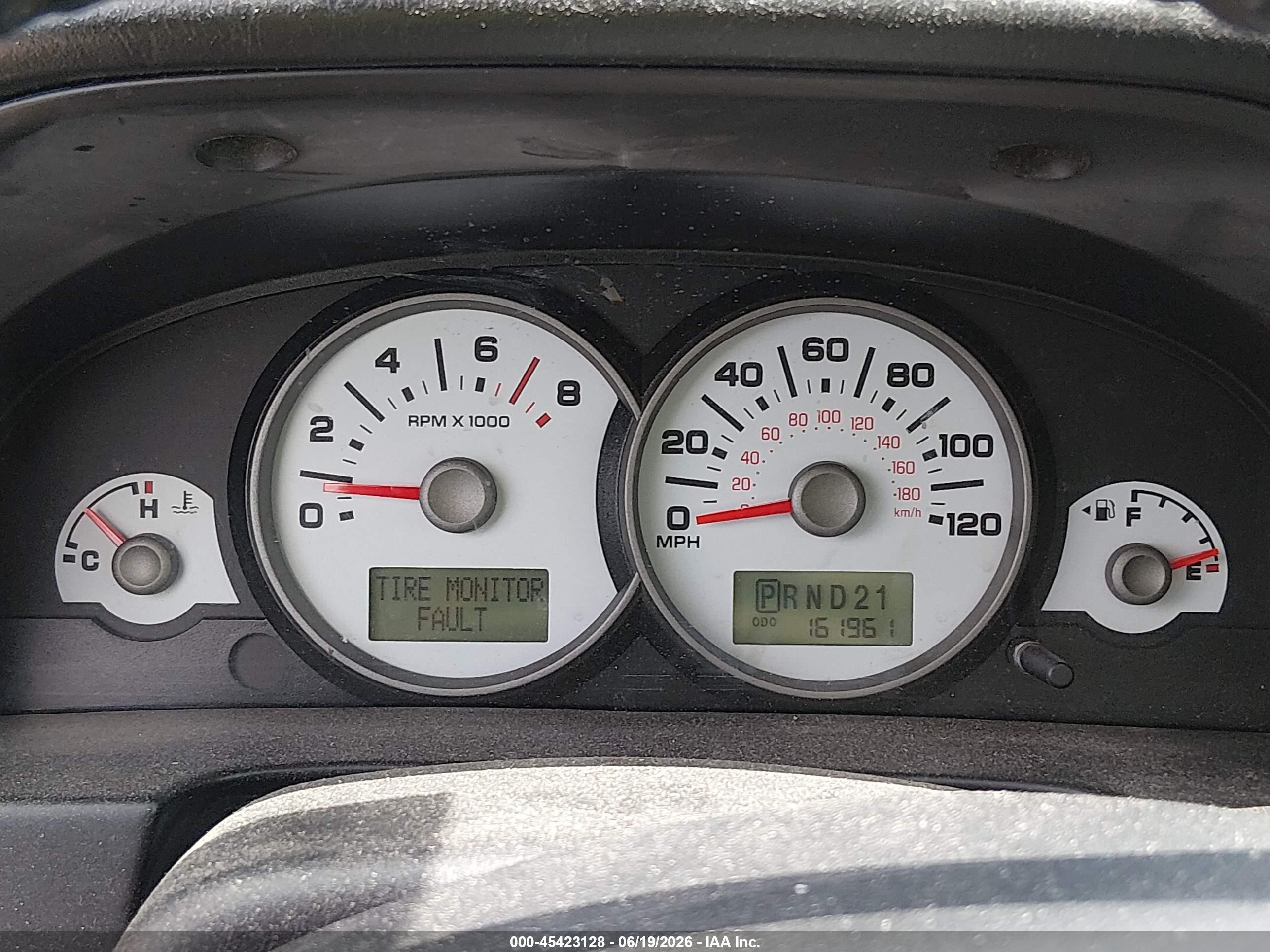 2007 Ford Escape Limited Silver vin: 1FMCU94177KB51002