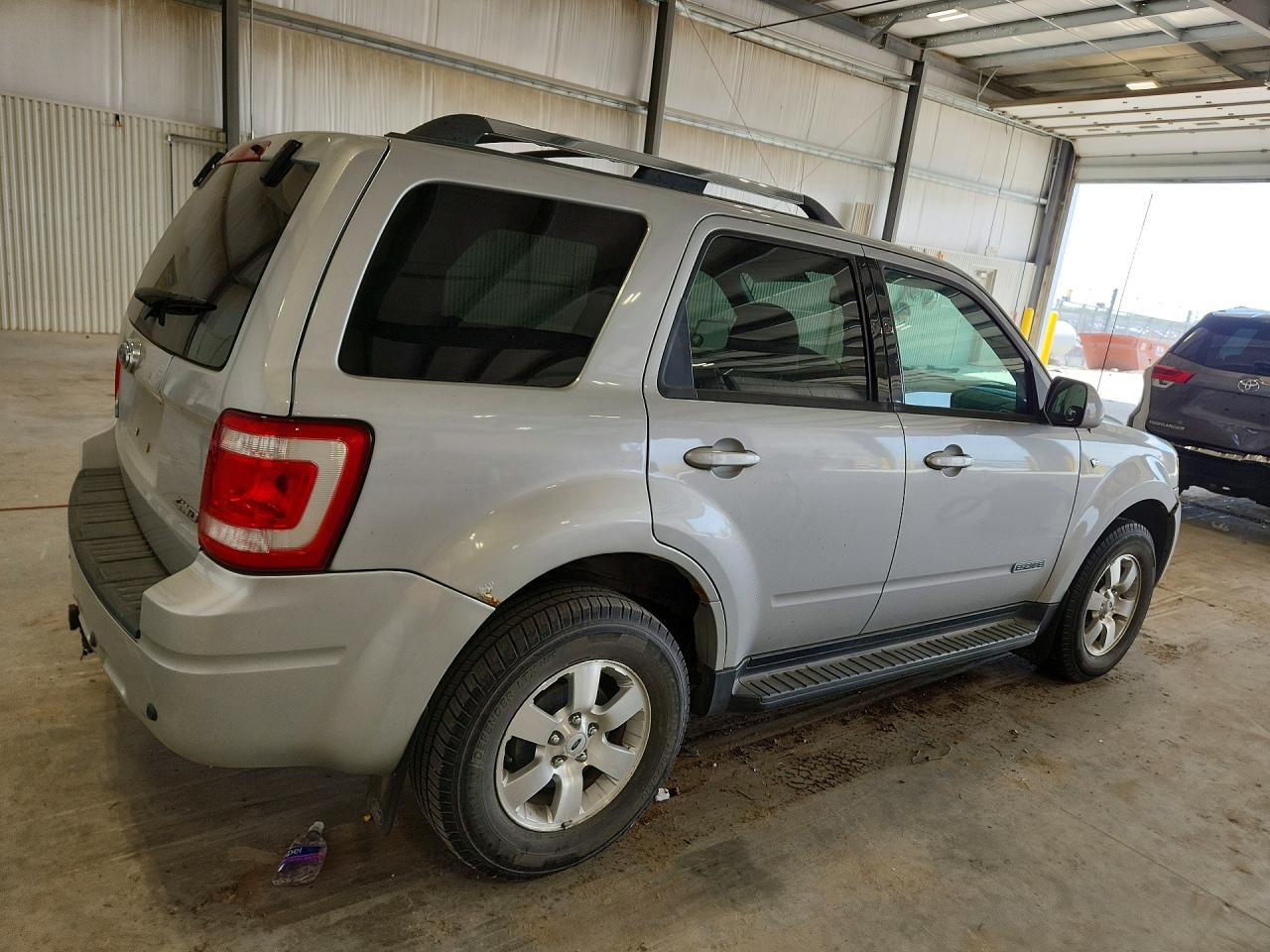 2008 Ford Escape Limited Silver vin: 1FMCU94178KA52004