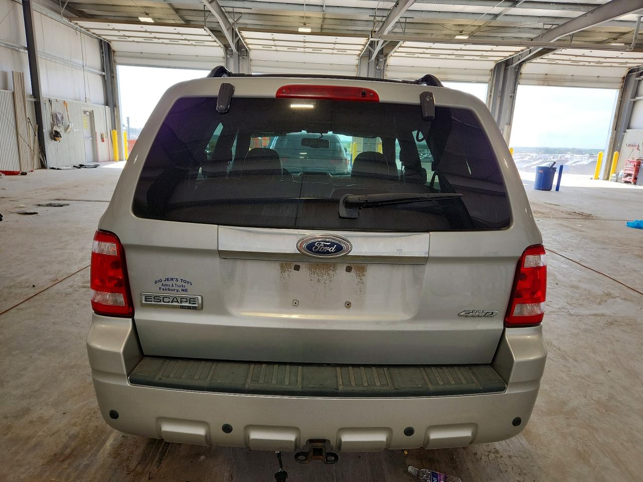 2008 Ford Escape Limited Silver vin: 1FMCU94178KA52004