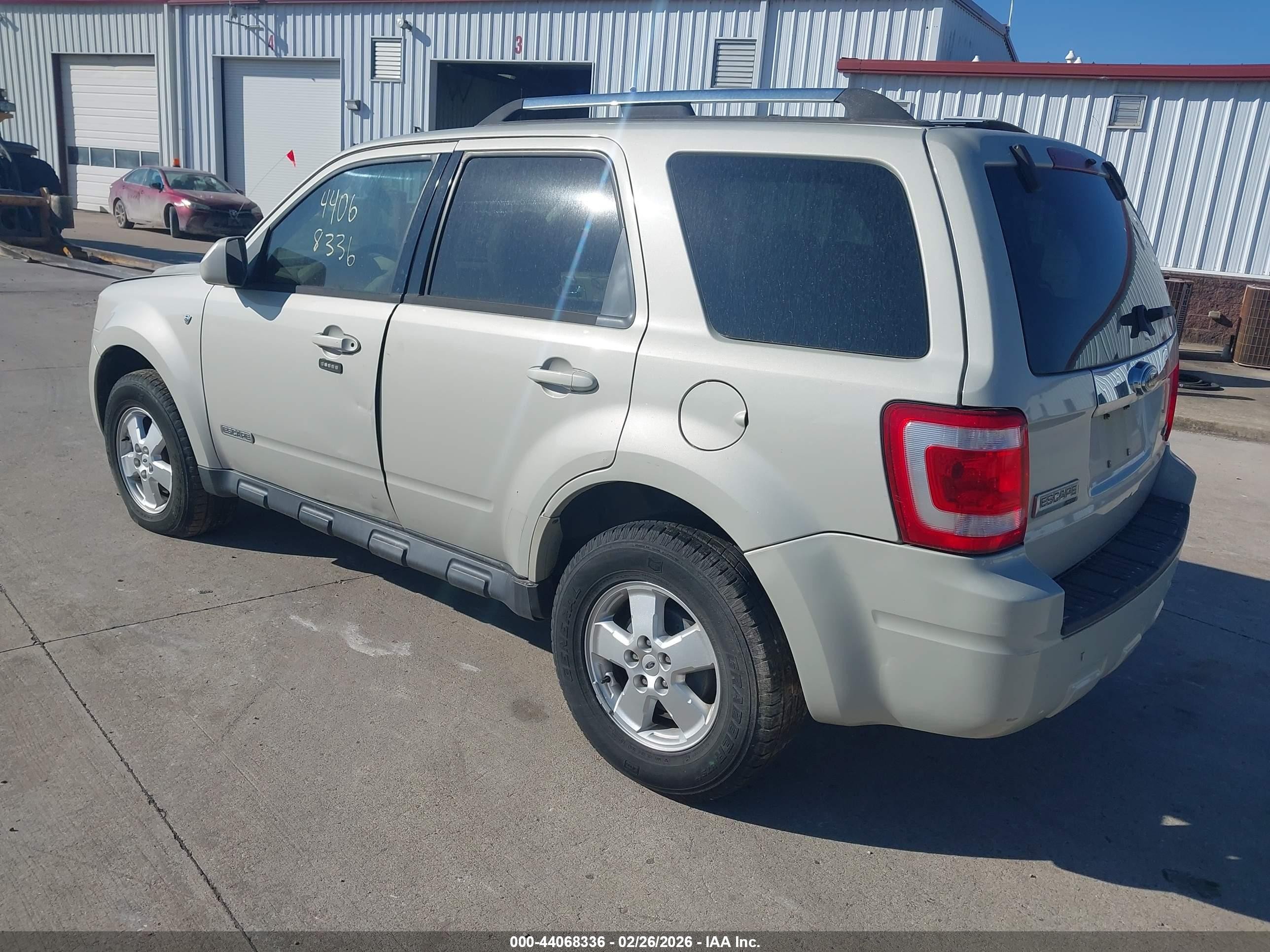 2008 Ford Escape Limited White vin: 1FMCU94178KD75274