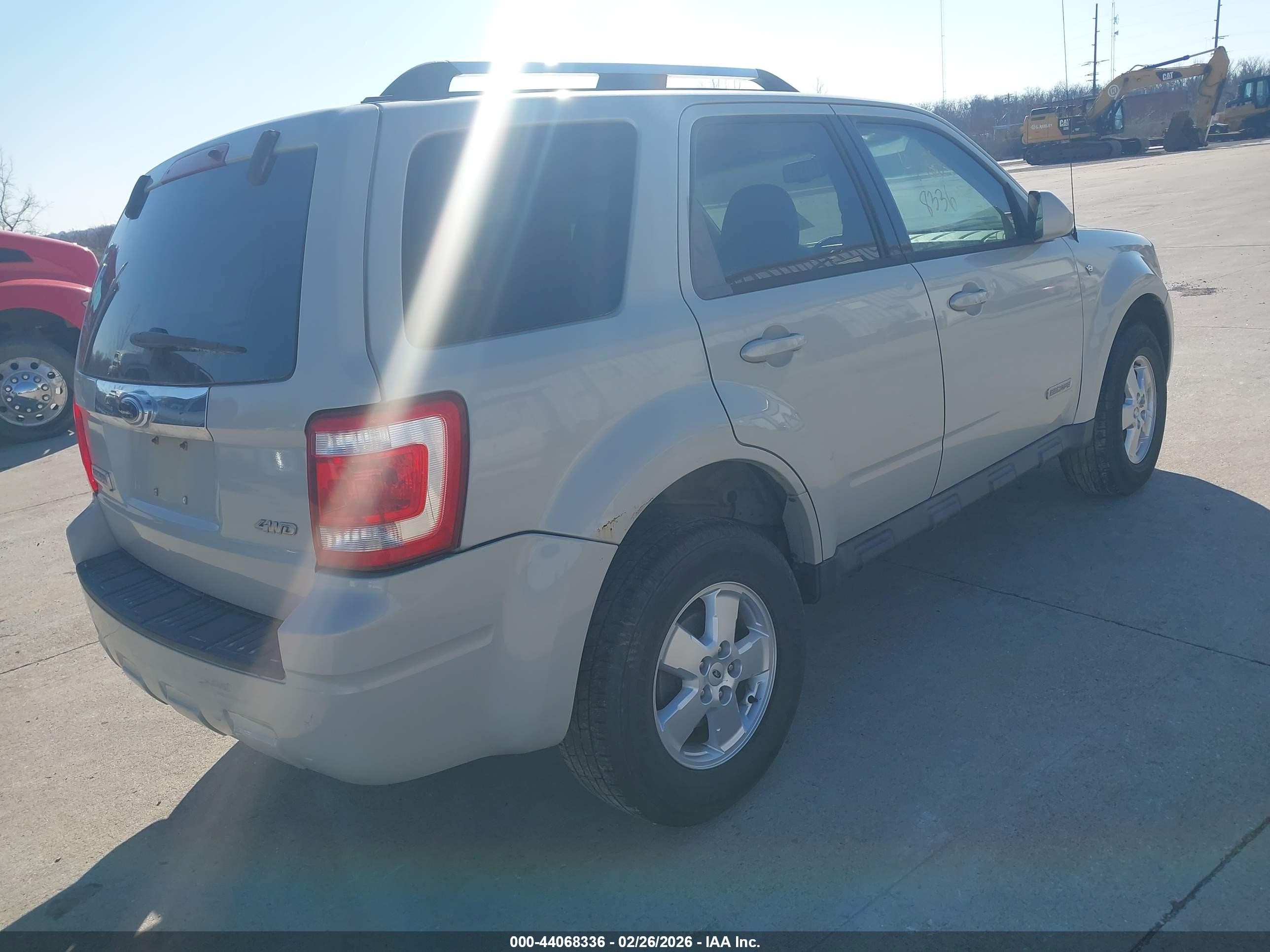 2008 Ford Escape Limited White vin: 1FMCU94178KD75274