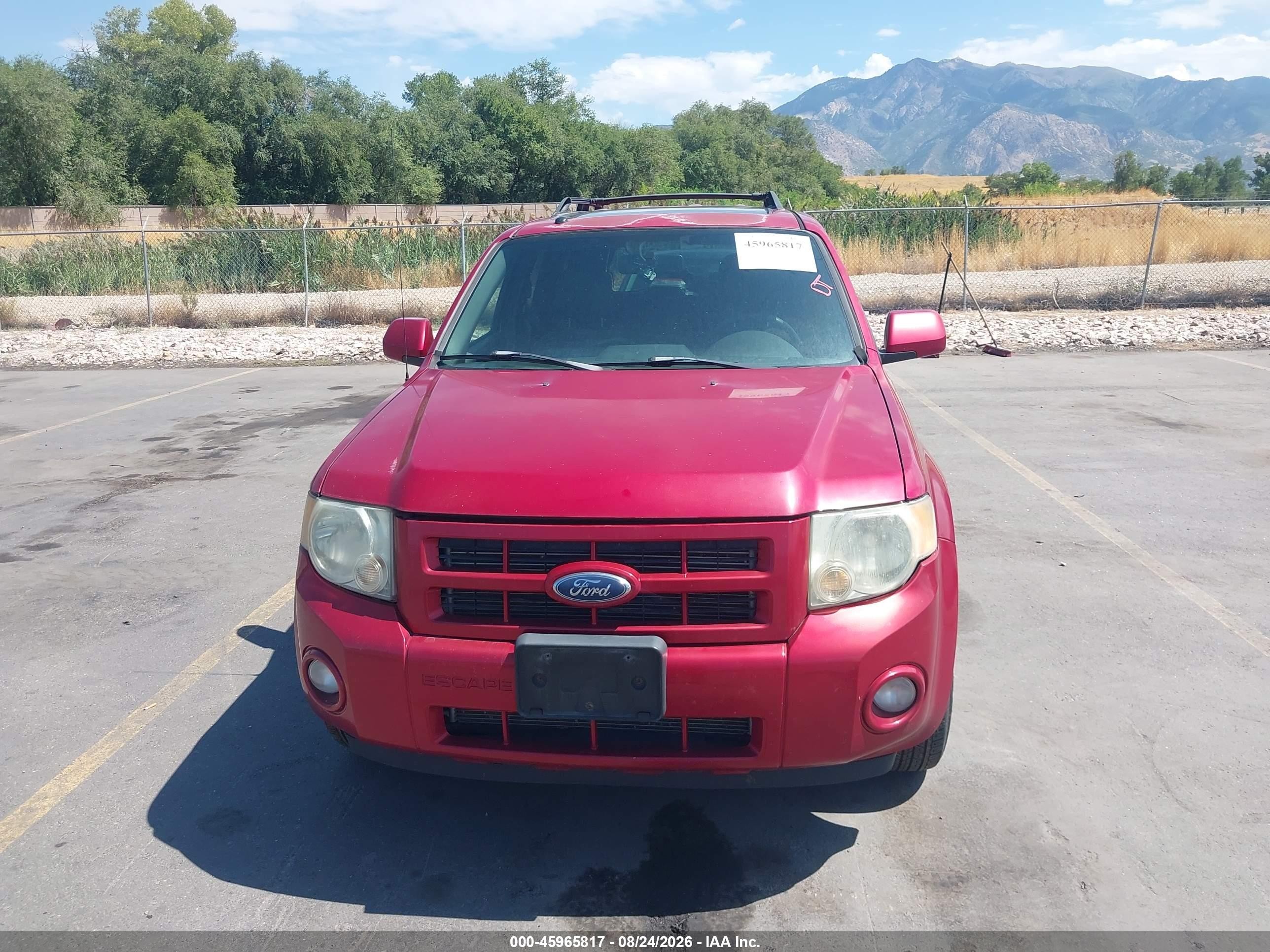 2008 Ford Escape Limited Maroon vin: 1FMCU94188KA60645