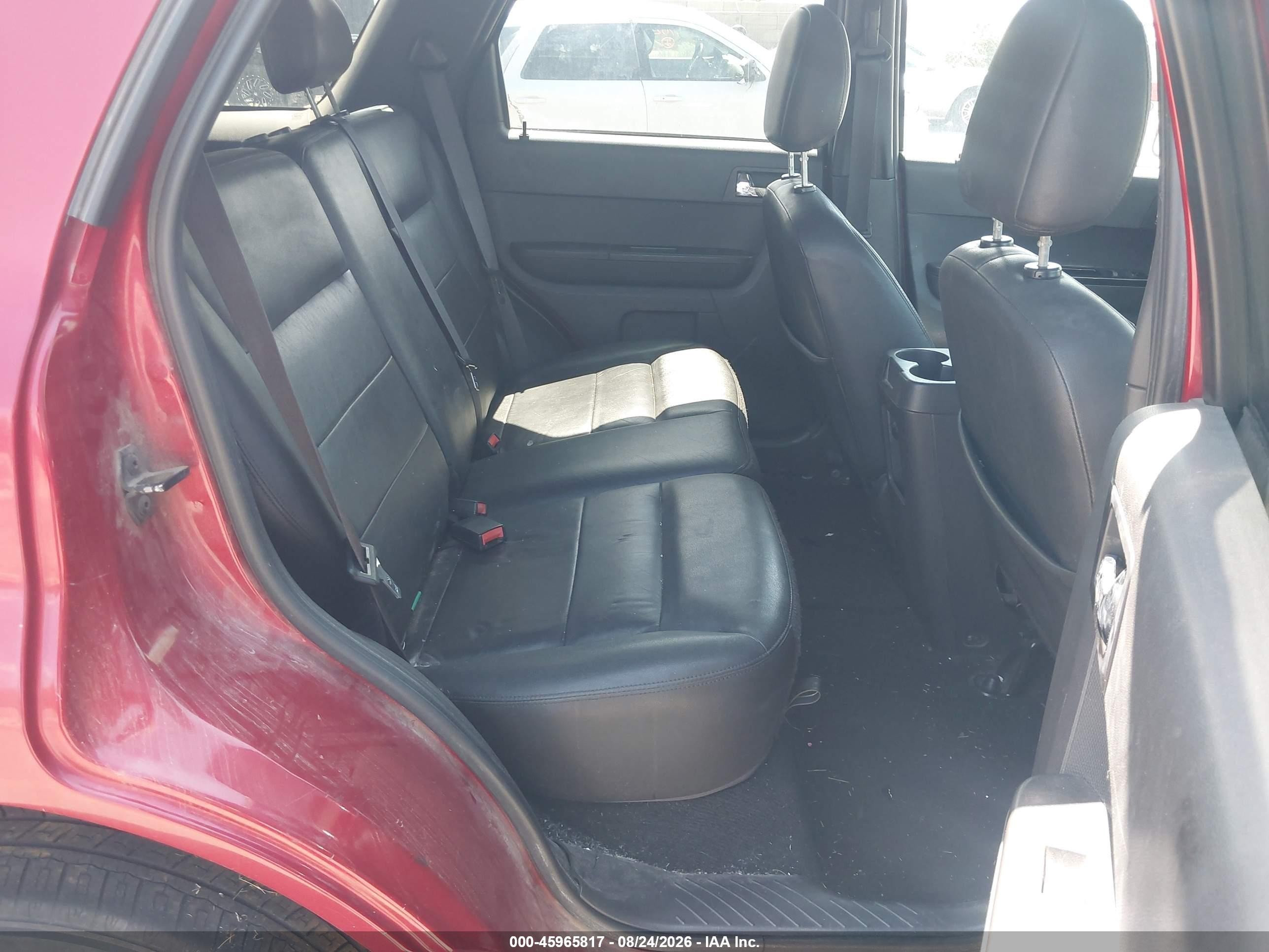 2008 Ford Escape Limited Maroon vin: 1FMCU94188KA60645
