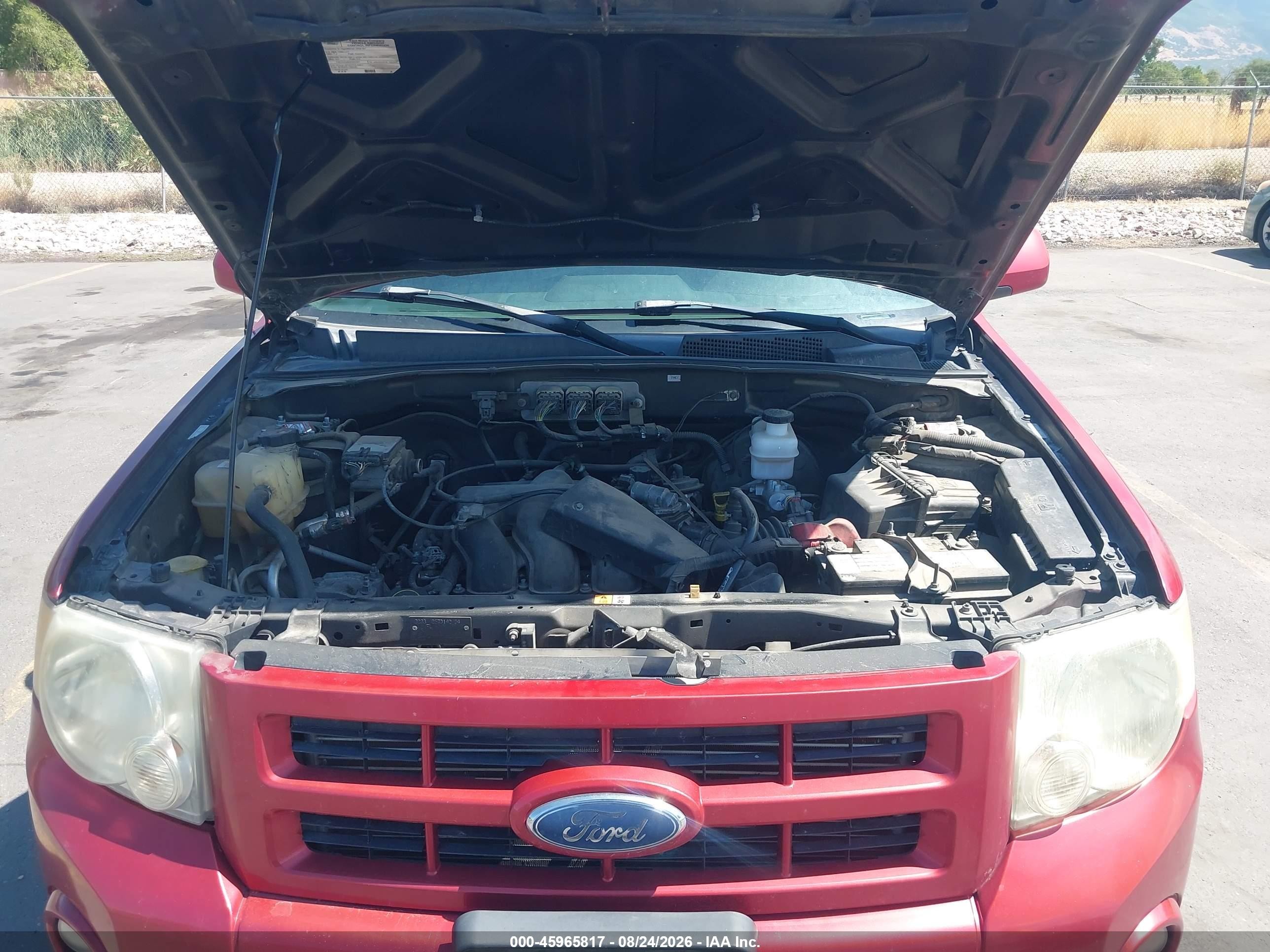 2008 Ford Escape Limited Maroon vin: 1FMCU94188KA60645