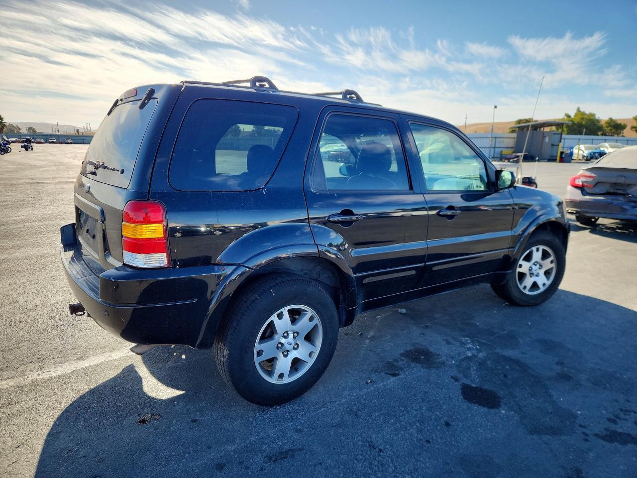 2004 Ford Escape Limited Black vin: 1FMCU94194KA37983