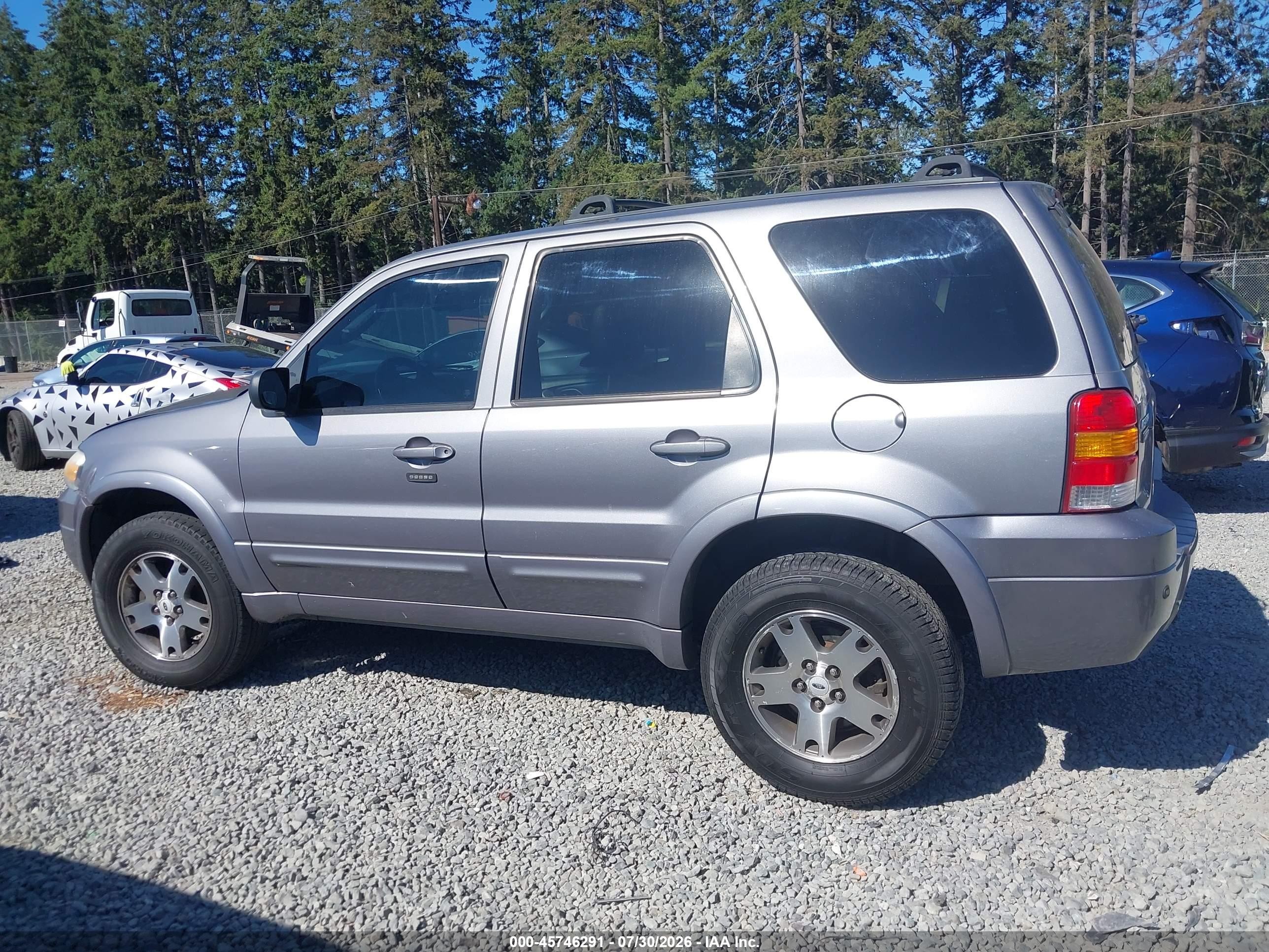 2007 Ford Escape Limited Silver vin: 1FMCU94197KA27085