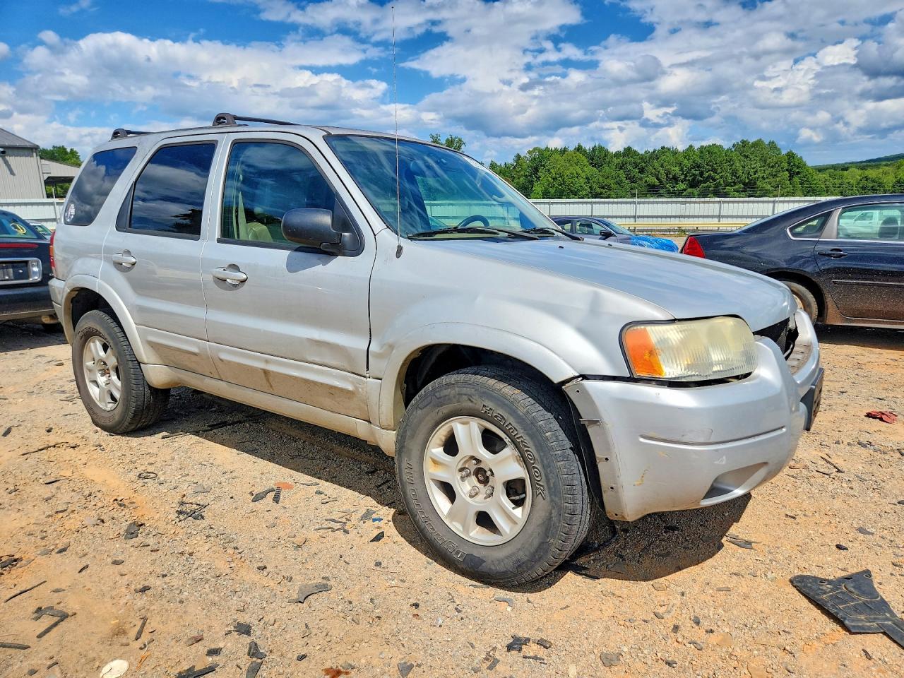 2004 Ford Escape Limited Silver vin: 1FMCU941X4KA44957
