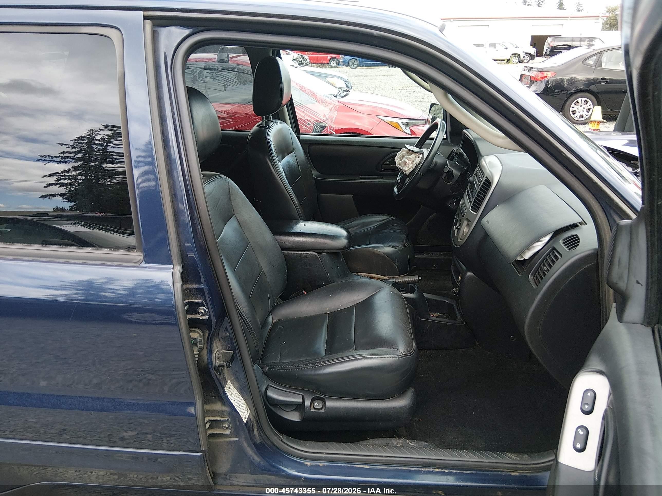 2004 Ford Escape Limited Blue vin: 1FMCU941X4KB50177
