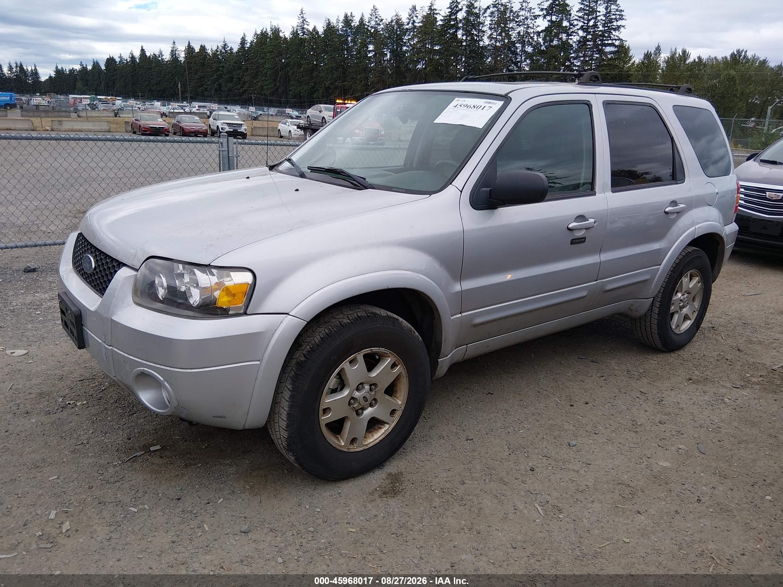 2007 Ford Escape Limited Серебряный vin: 1FMCU941X7KB43671