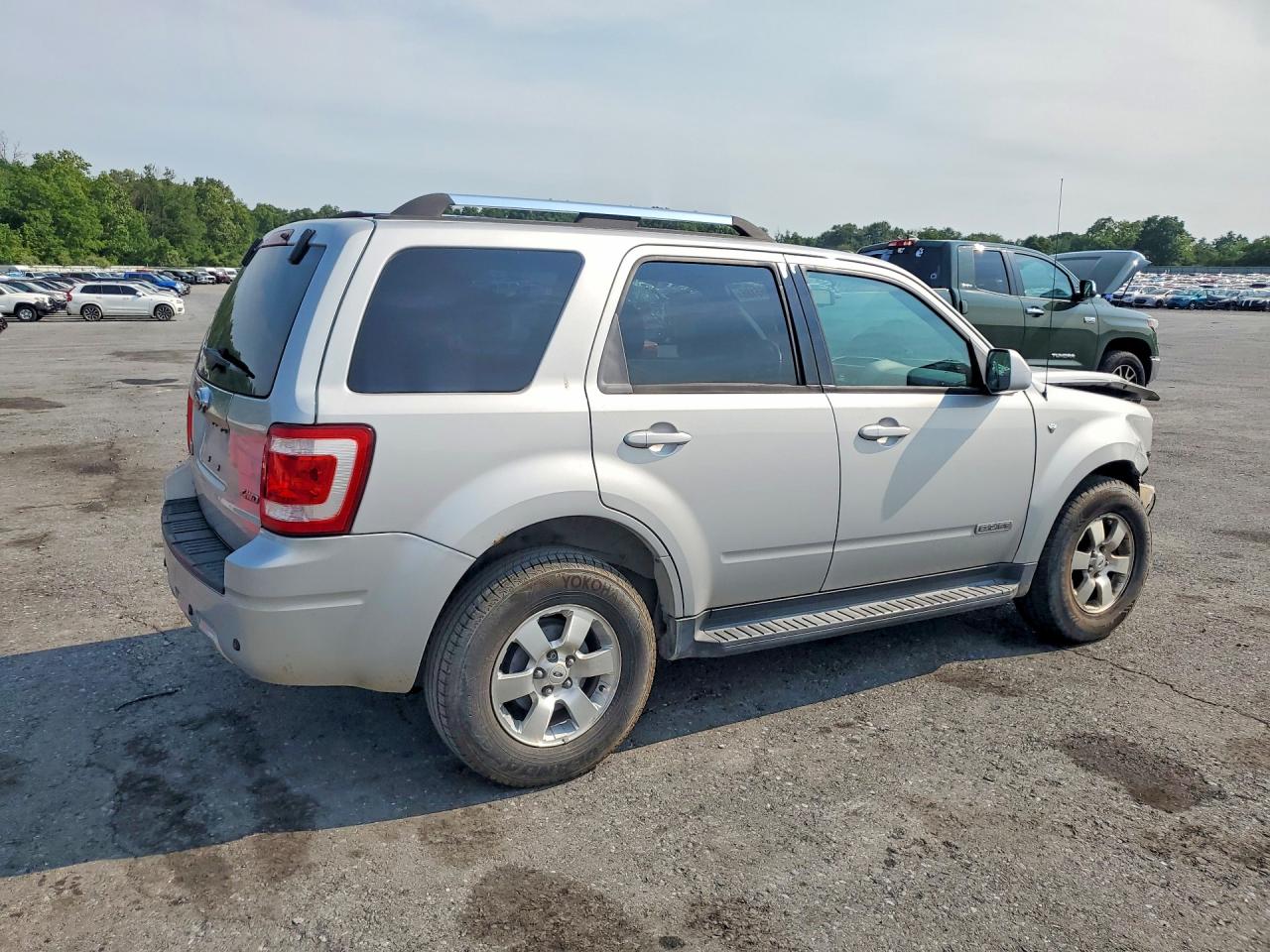 2008 Ford Escape Limited Silver vin: 1FMCU941X8KA02763