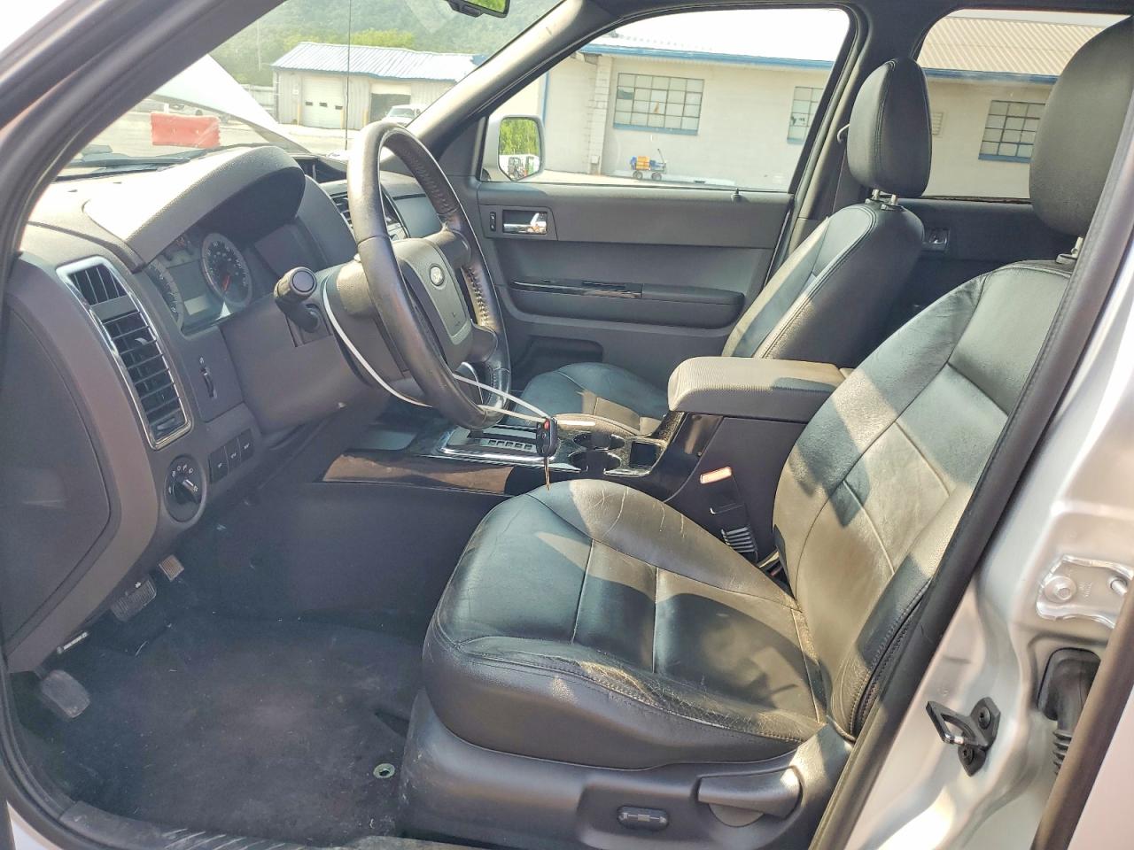 2008 Ford Escape Limited Silver vin: 1FMCU941X8KA02763