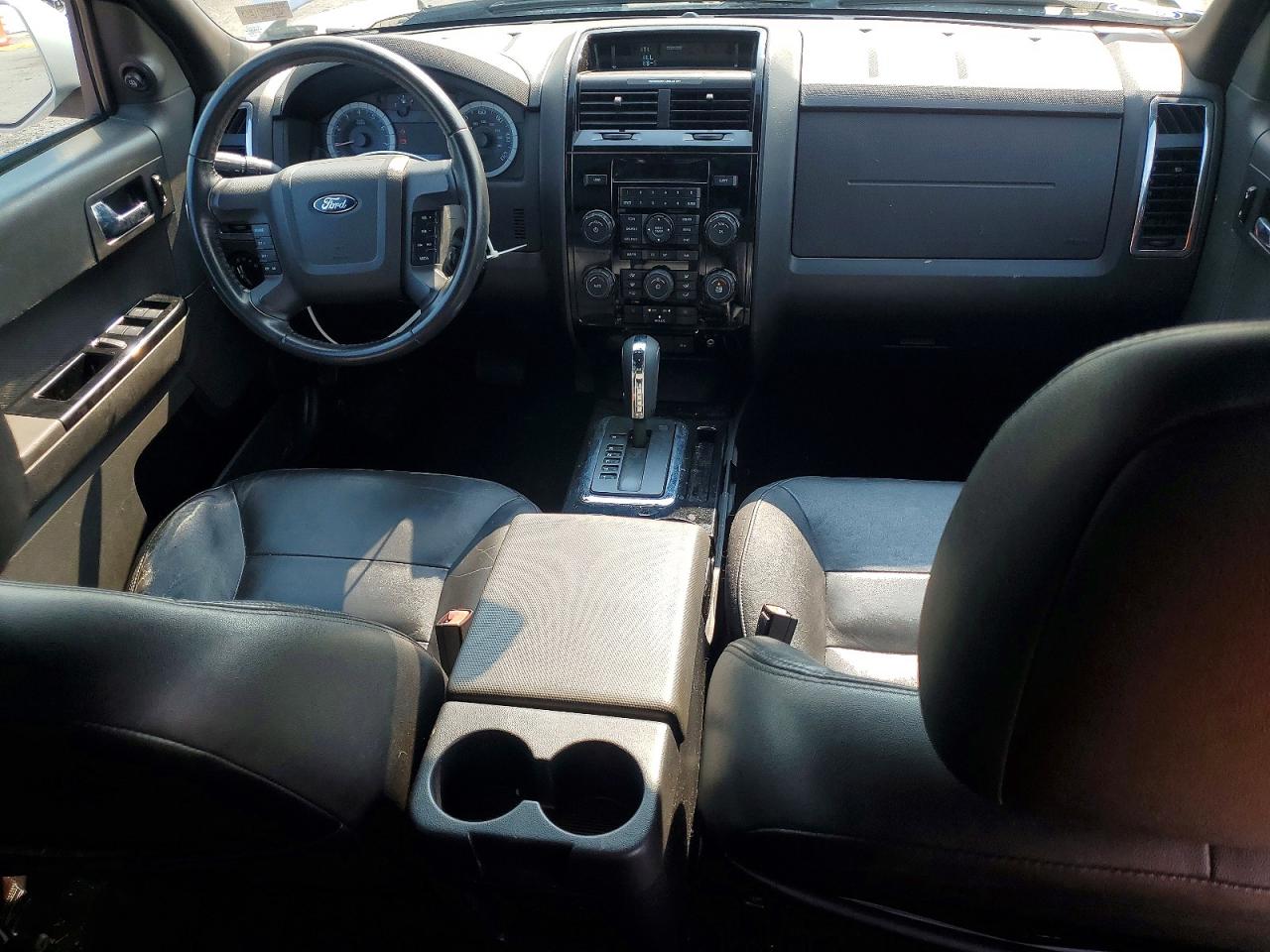 2008 Ford Escape Limited Silver vin: 1FMCU941X8KA02763
