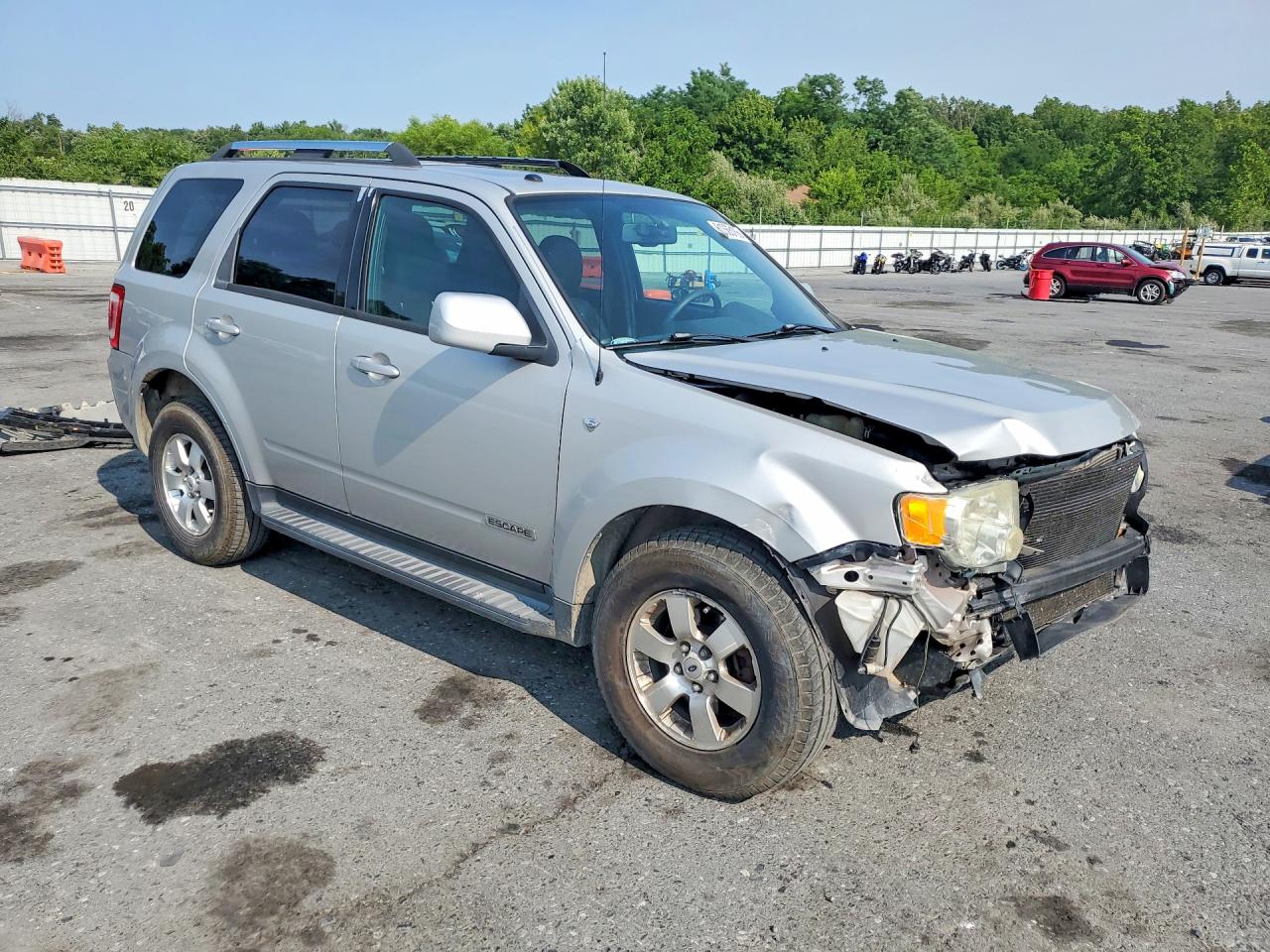 2008 Ford Escape Limited Silver vin: 1FMCU941X8KA02763
