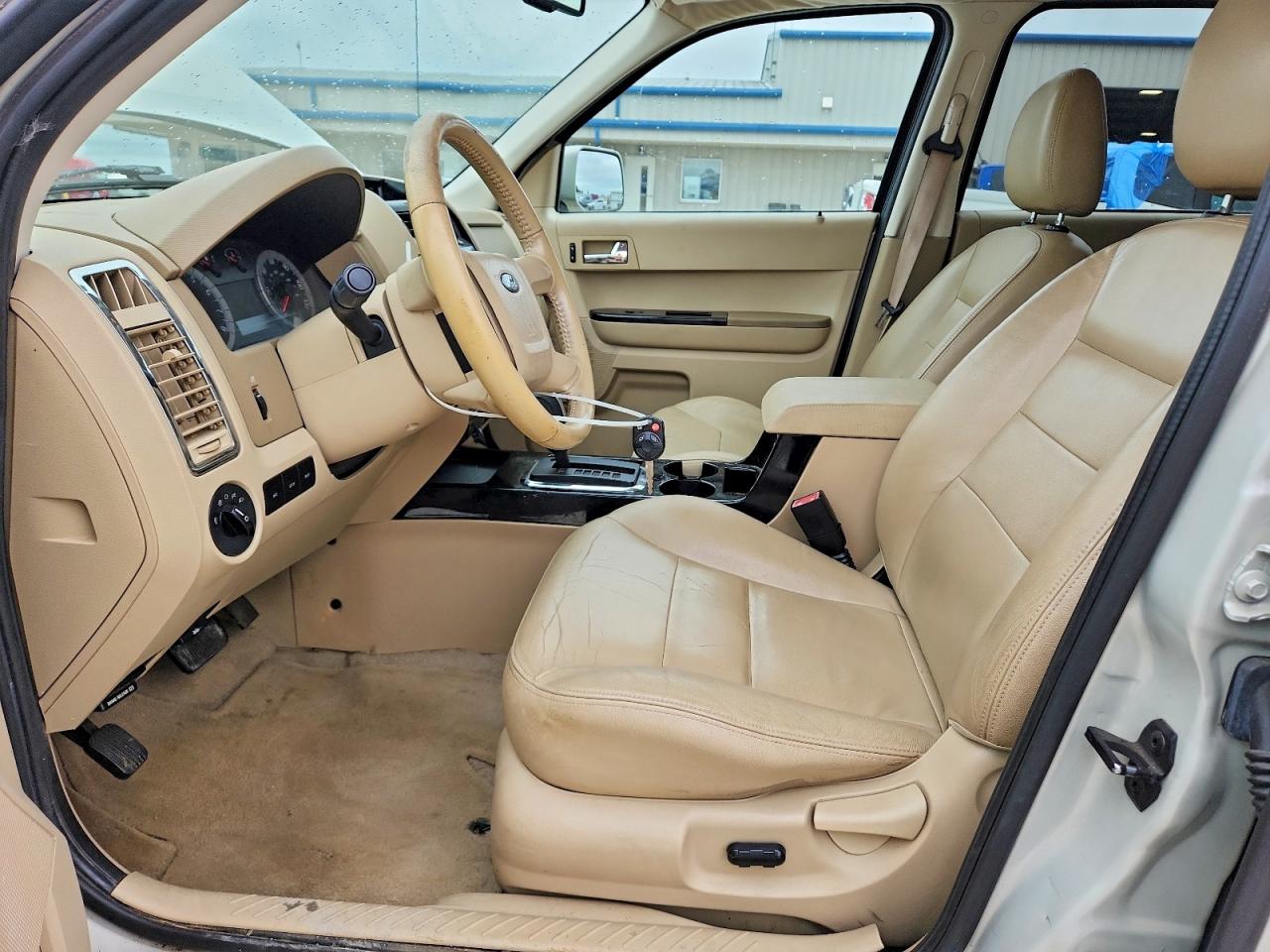 2008 Ford Escape Limited Cream vin: 1FMCU941X8KA26027