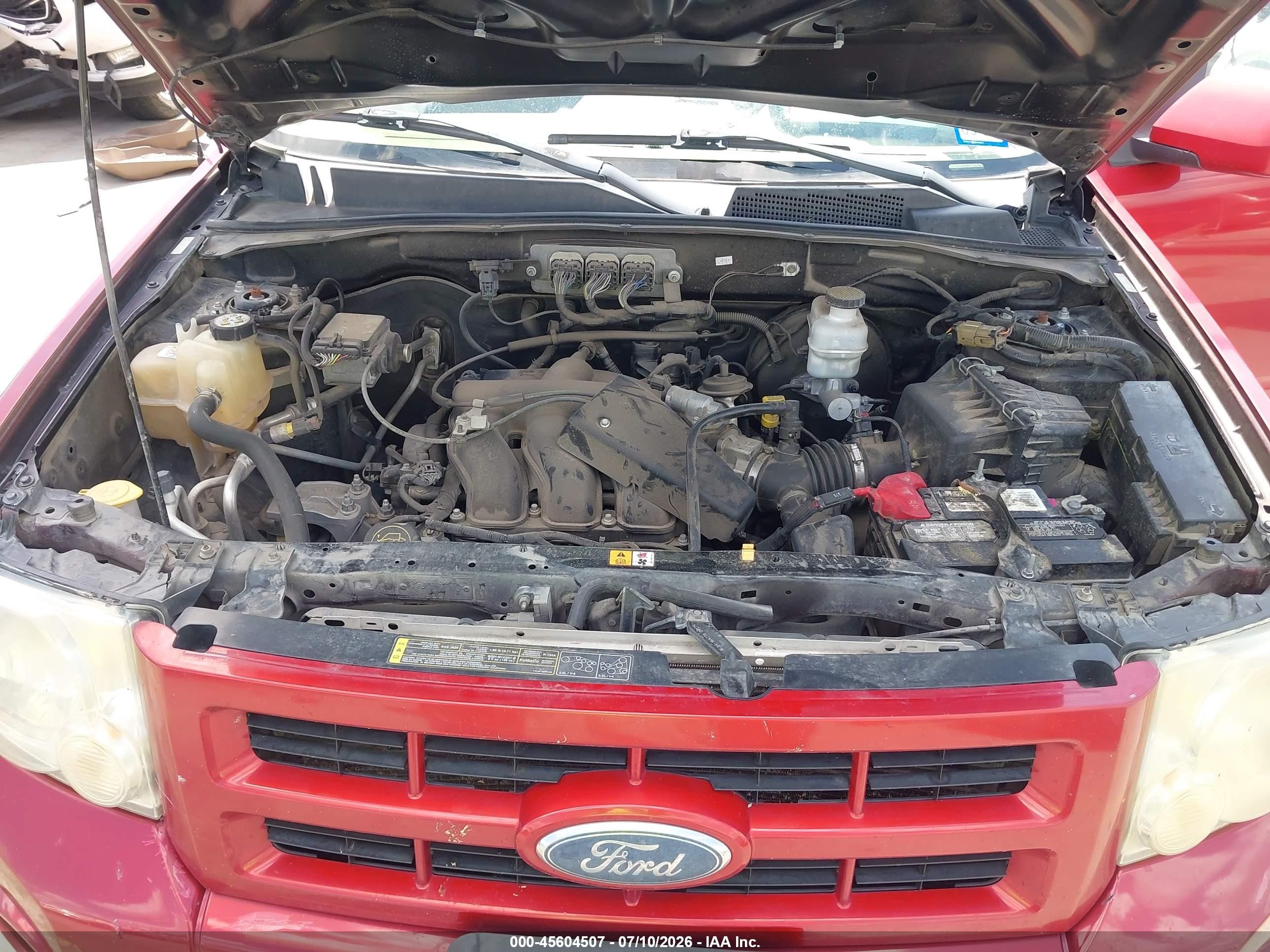 2008 Ford Escape Limited Red vin: 1FMCU941X8KA94960