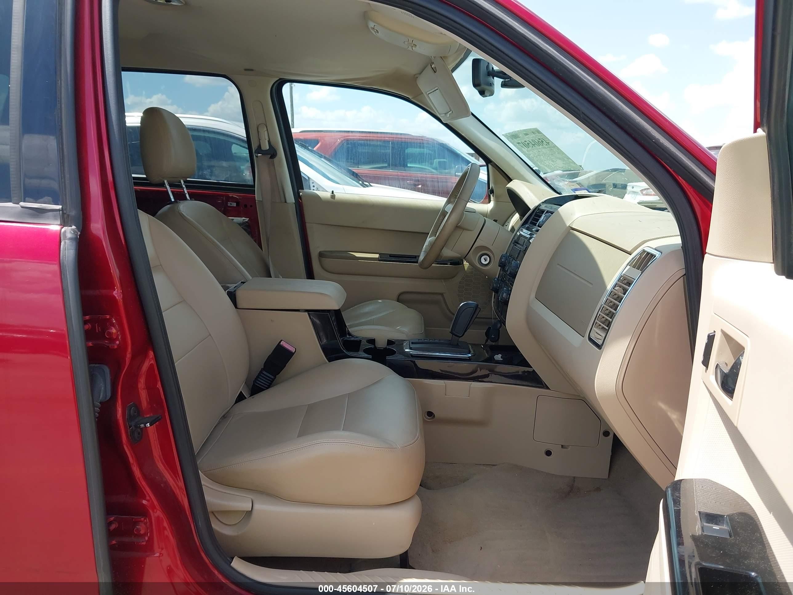 2008 Ford Escape Limited Red vin: 1FMCU941X8KA94960