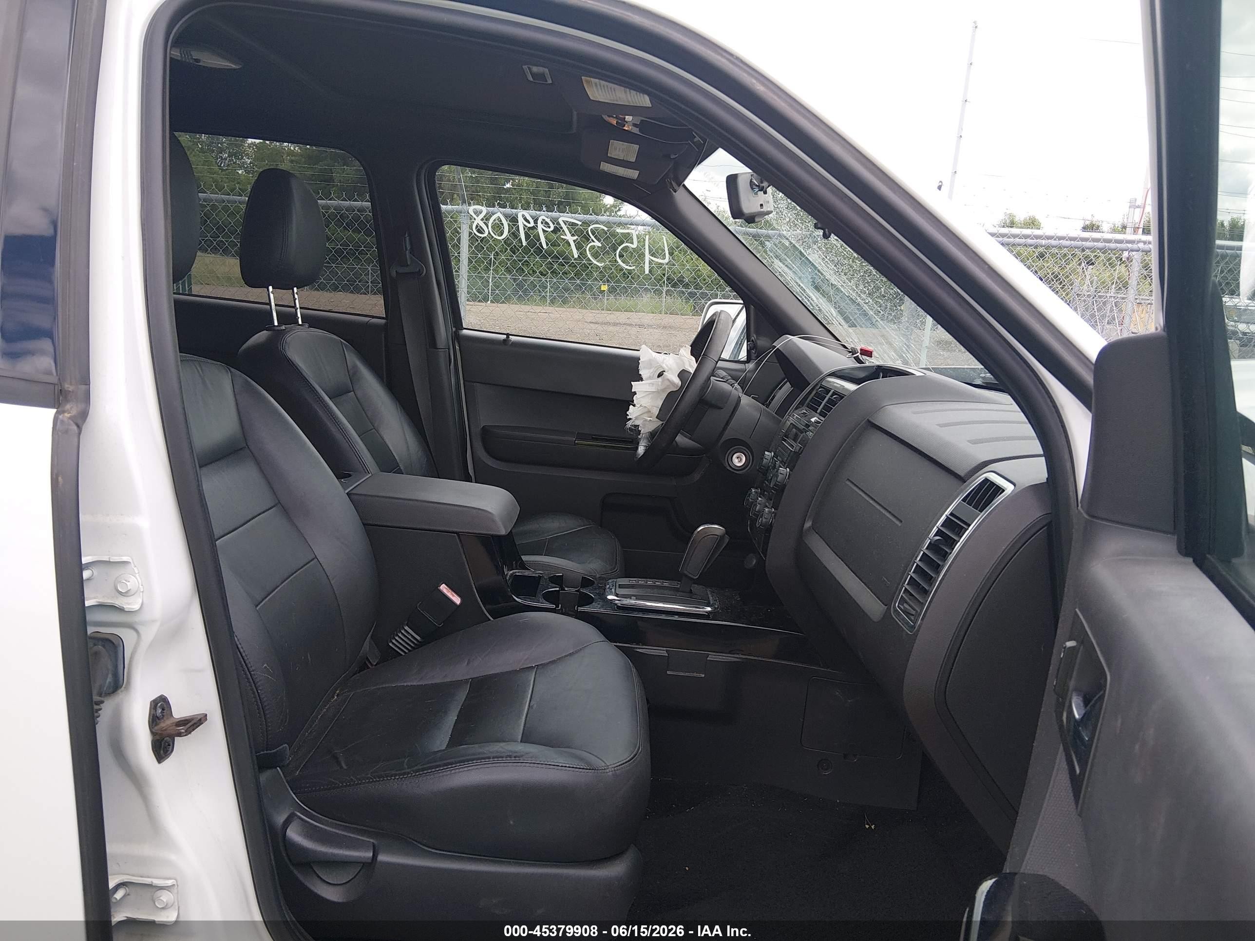 2008 Ford Escape Limited White vin: 1FMCU941X8KE60819