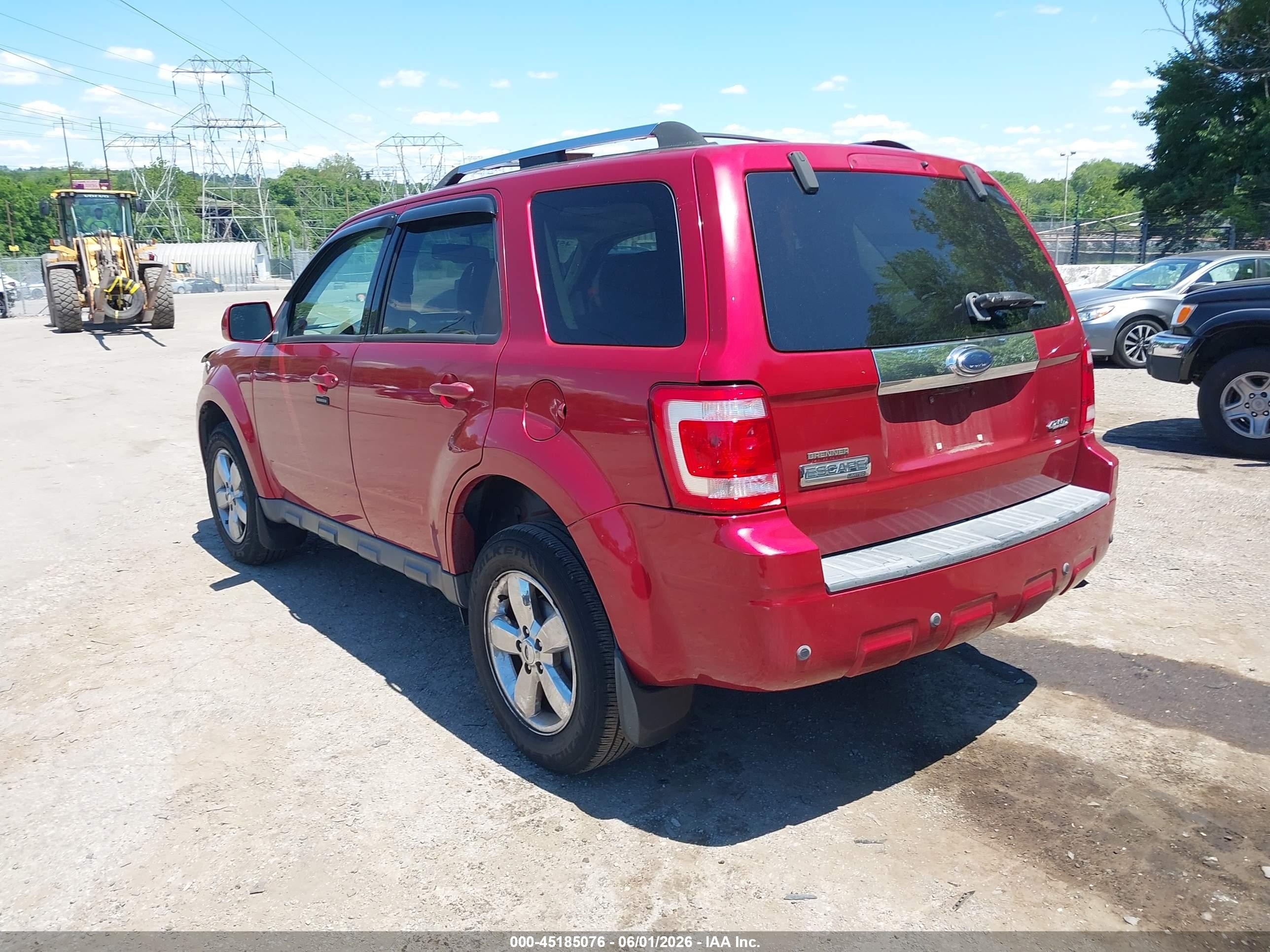 2009 Ford Escape Limited Red vin: 1FMCU947X9KA88937