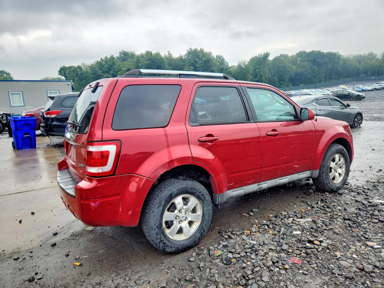 2009 Ford Escape Limited Red vin: 1FMCU94G29KB96758