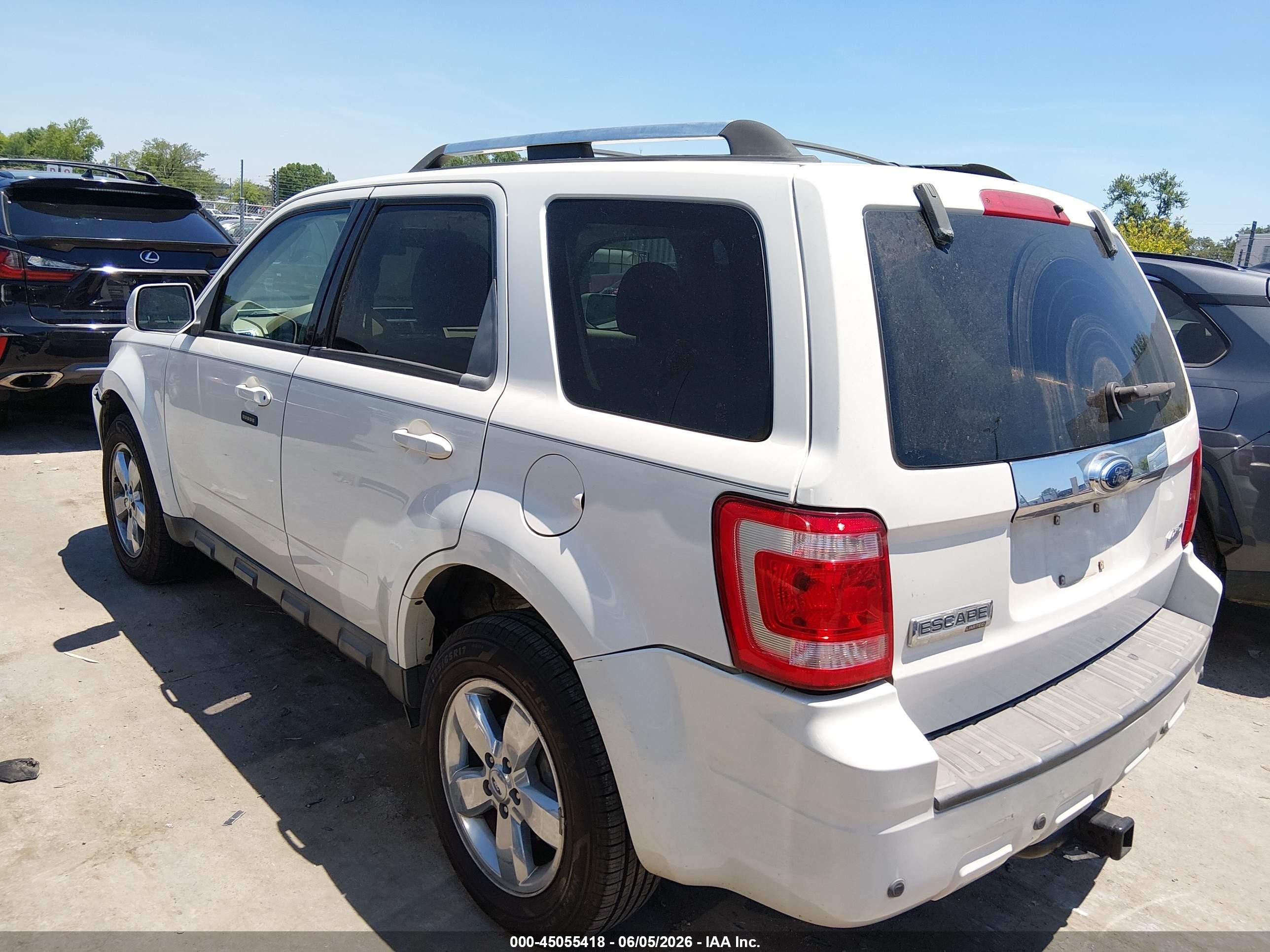 2009 Ford Escape Limited White vin: 1FMCU94G39KA60980