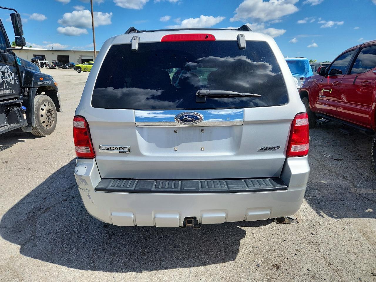 2009 Ford Escape Limited Серебряный vin: 1FMCU94G39KA62342