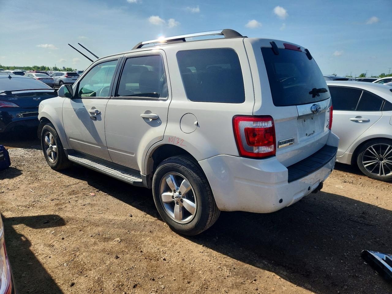 2009 Ford Escape Limited Белый vin: 1FMCU94G39KB94338