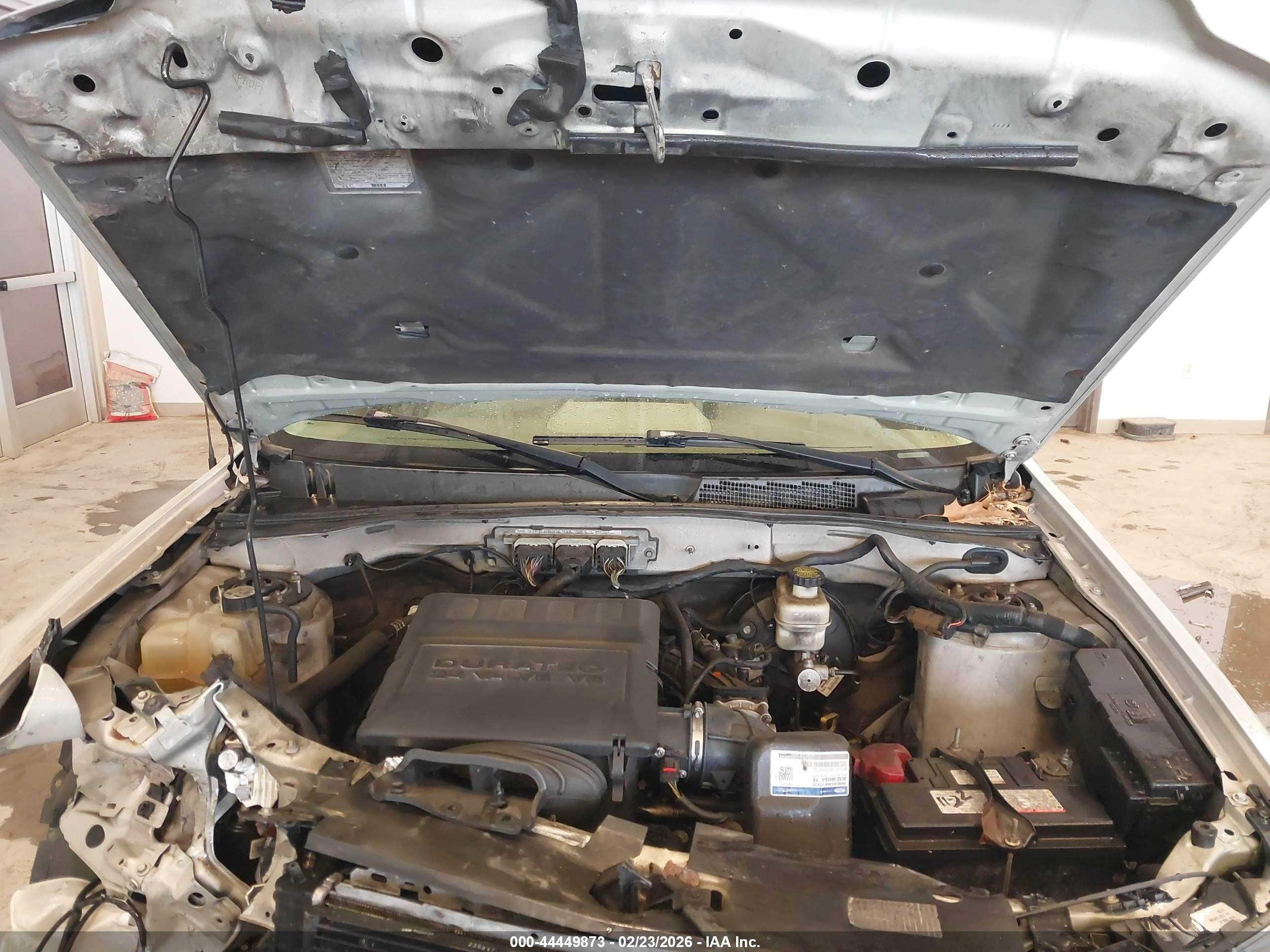 2009 Ford Escape Limited Серебряный vin: 1FMCU94G69KA65493