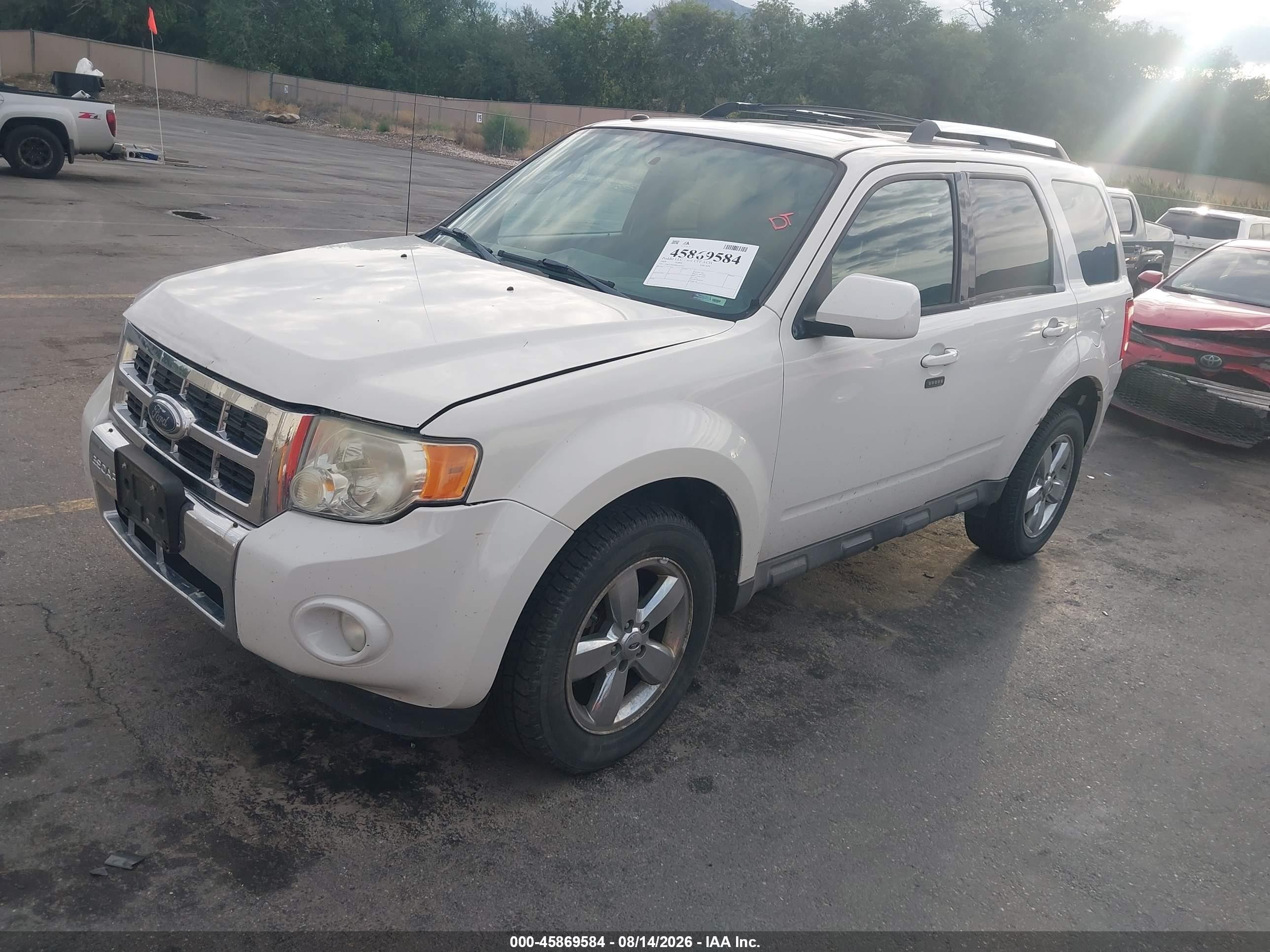 2009 Ford Escape Limited White vin: 1FMCU94G99KA92722