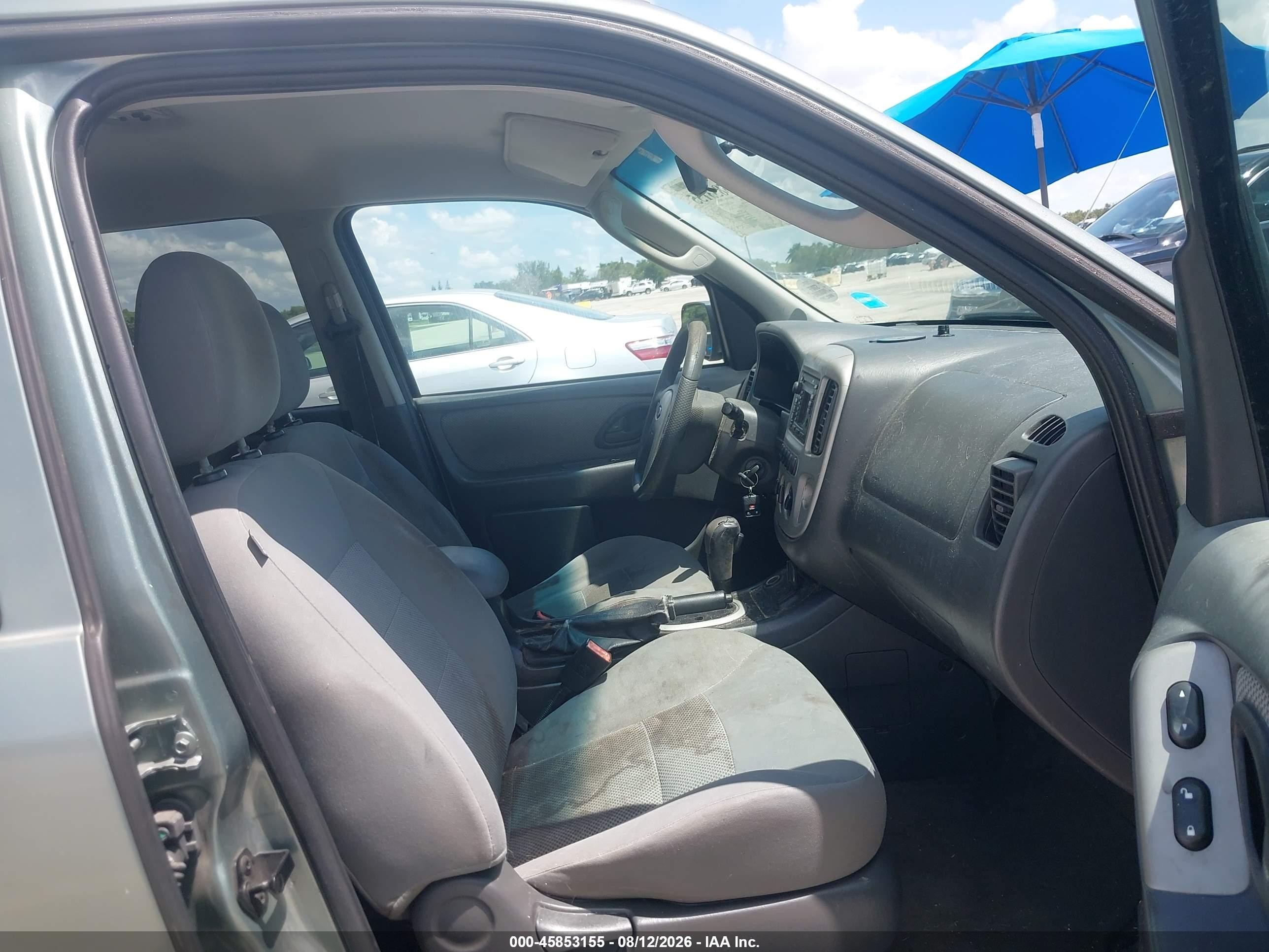 2006 Ford Escape Hybrid   Green vin: 1FMCU95H06KA08225