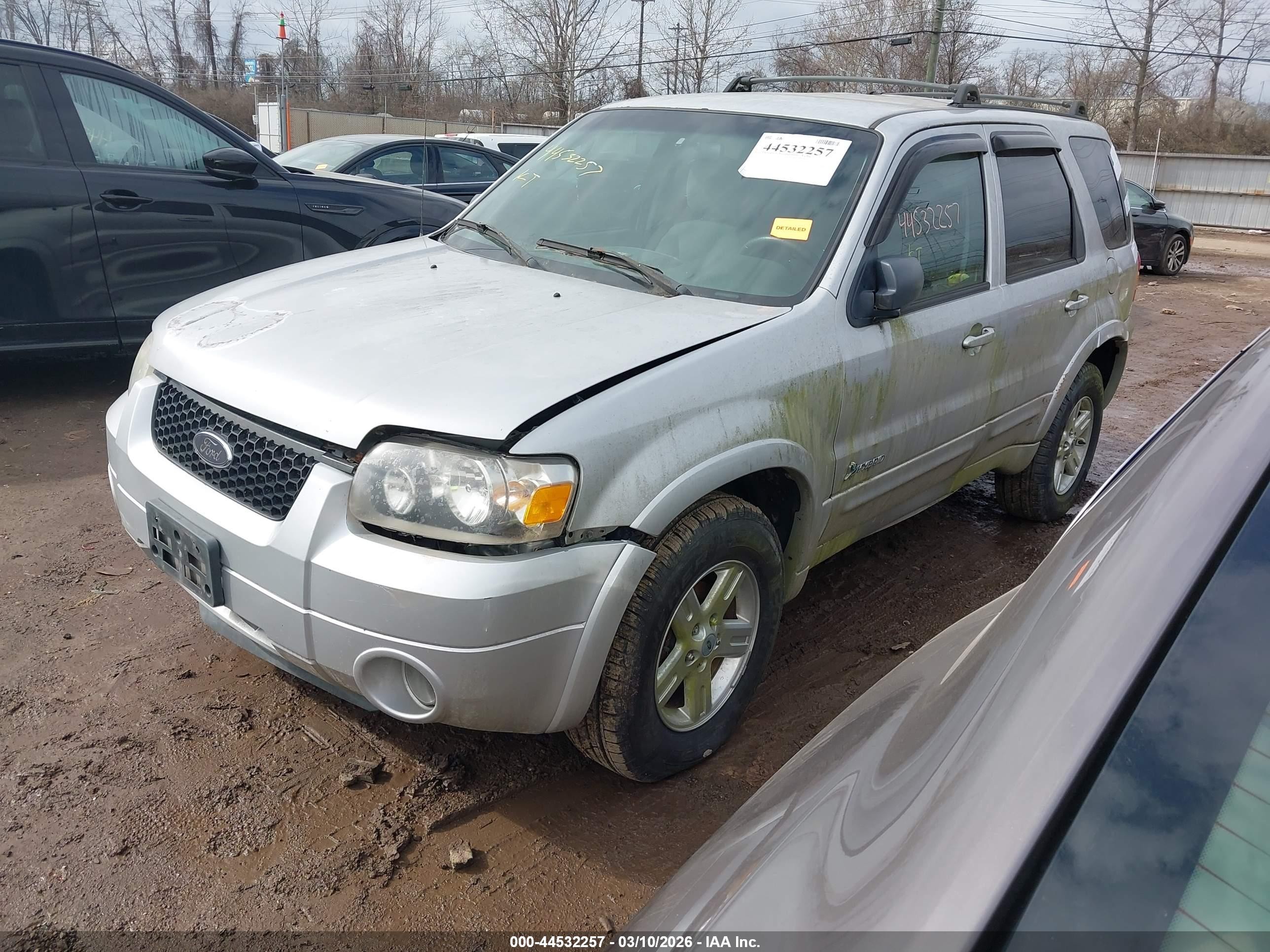 2006 Ford Escape Hybrid   Silver vin: 1FMCU96H36KA75075