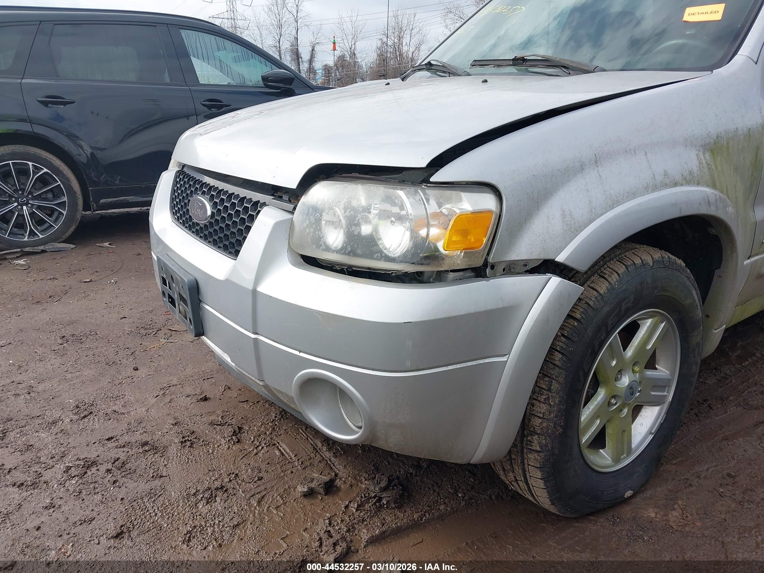 2006 Ford Escape Hybrid   Silver vin: 1FMCU96H36KA75075