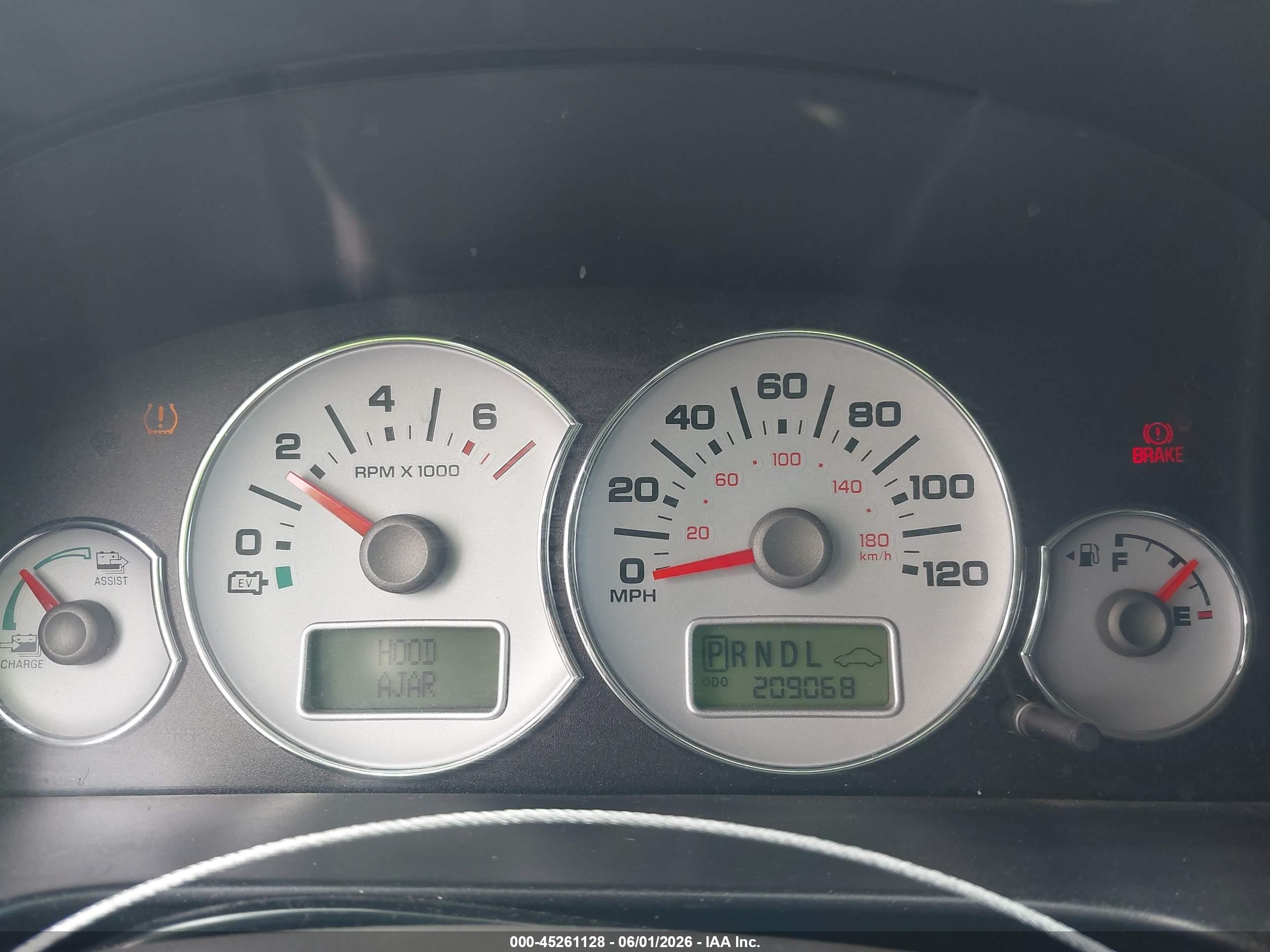 2006 Ford Escape Hybrid   Light Blue vin: 1FMCU96H86KC27948