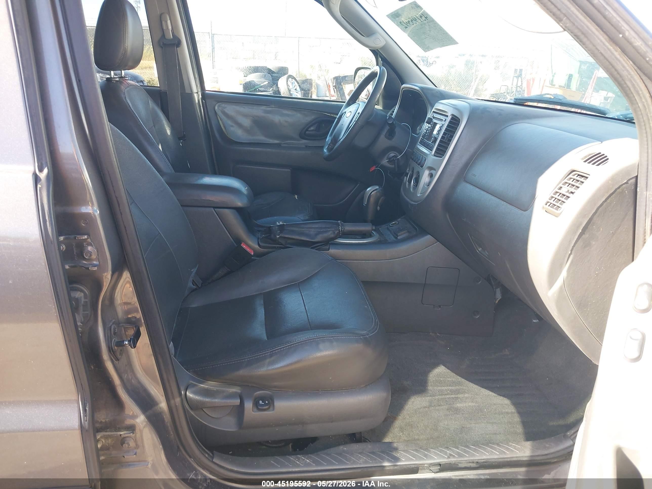 2006 Ford Escape Hybrid   Gray vin: 1FMCU96HX6KA39920