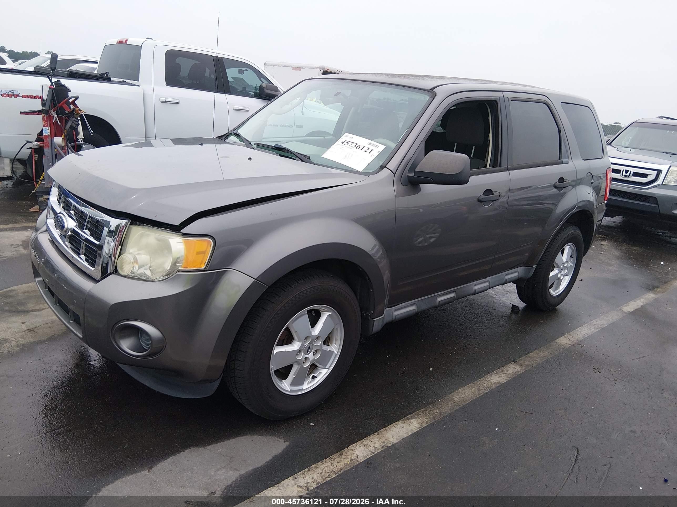 2011 Ford Escape Xls Gray vin: 1FMCU9C70BKA88159