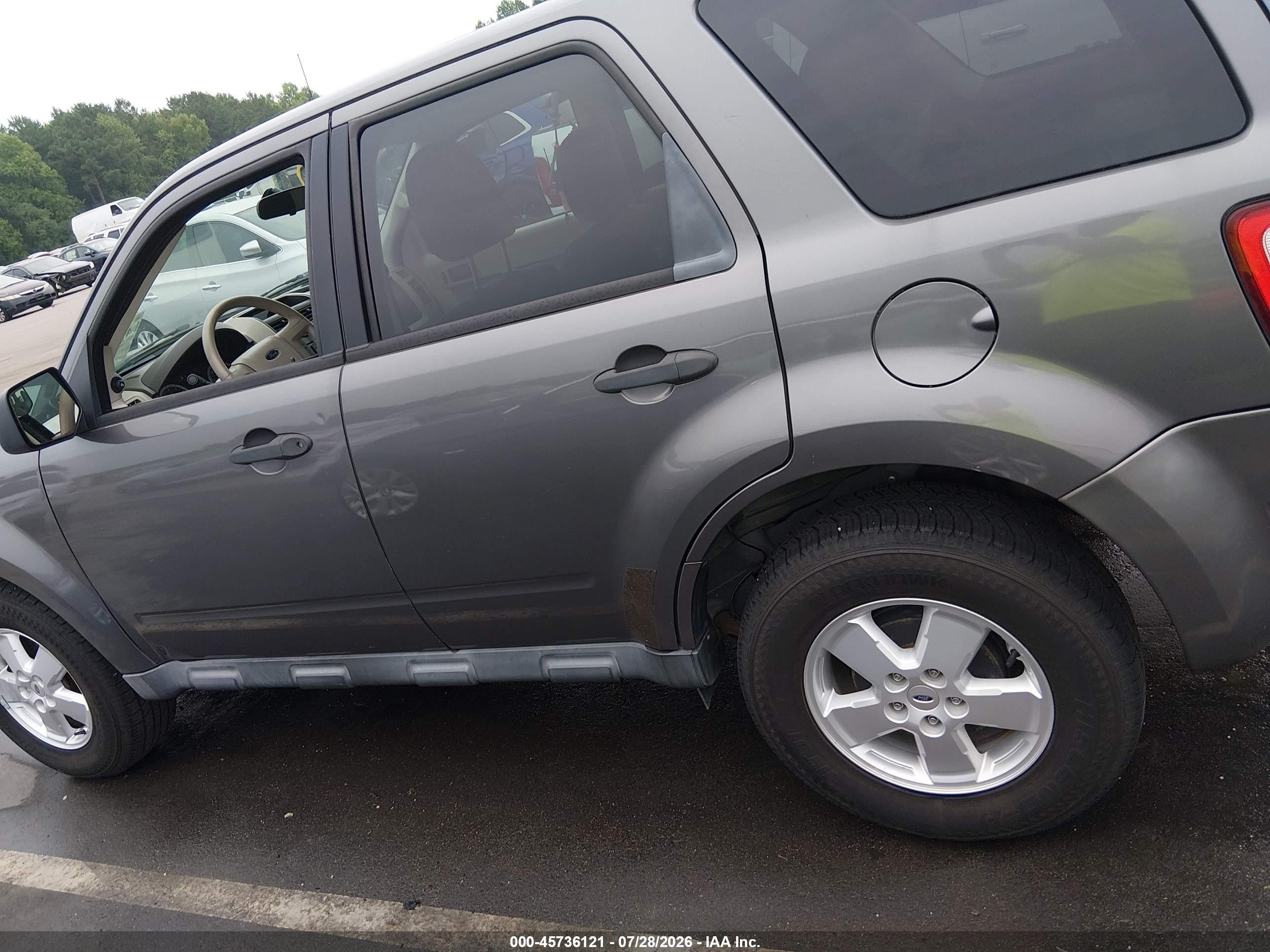 2011 Ford Escape Xls Gray vin: 1FMCU9C70BKA88159