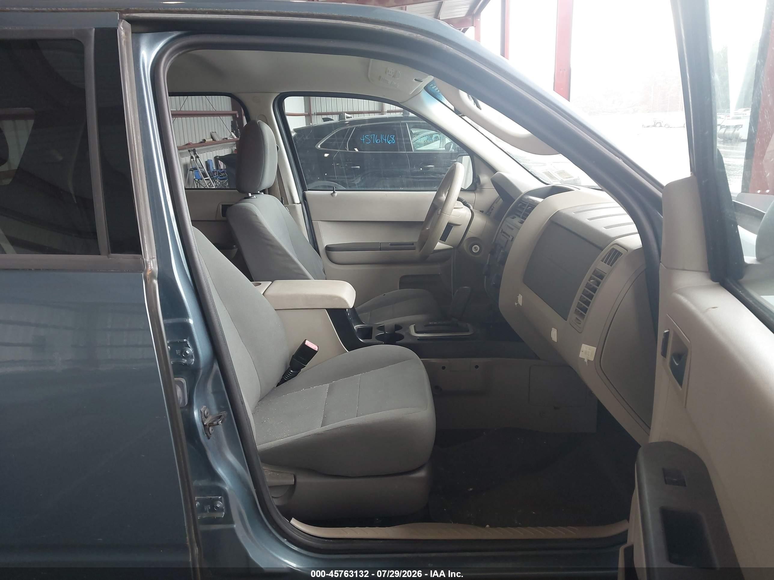 2012 Ford Escape Xls Blue vin: 1FMCU9C73CKB34164