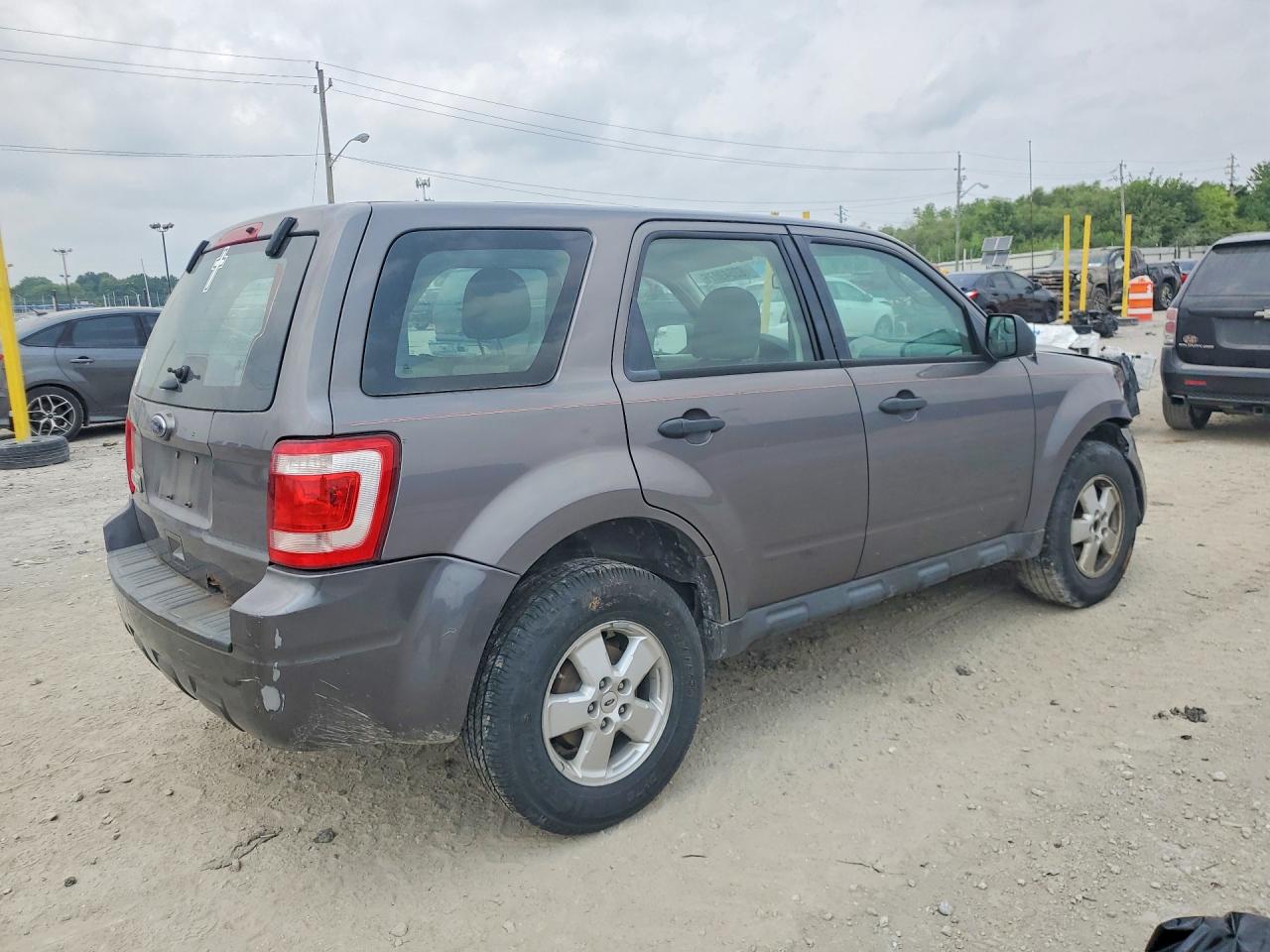 2012 Ford Escape Xls Gray vin: 1FMCU9C73CKC68902