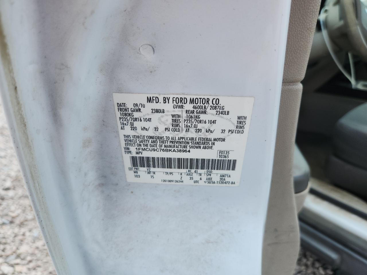 2011 Ford Escape Xls White vin: 1FMCU9C76BKA38964