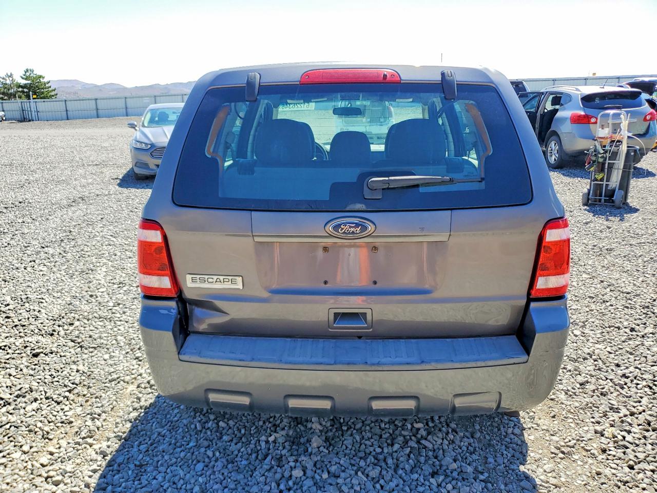 2010 Ford Escape Xls Charcoal vin: 1FMCU9C77AKB76477
