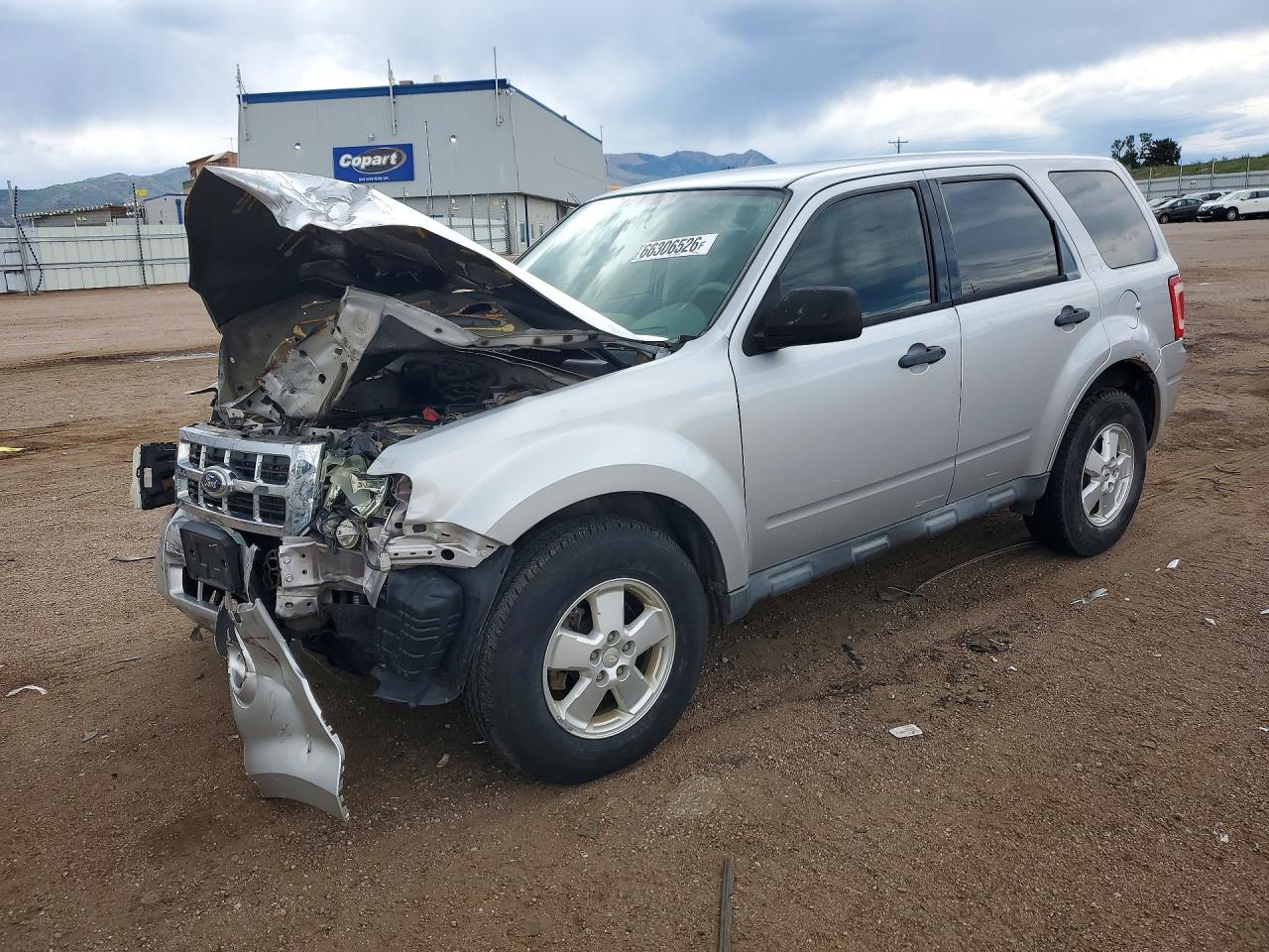 2011 Ford Escape Xls Silver vin: 1FMCU9C77BKB24686