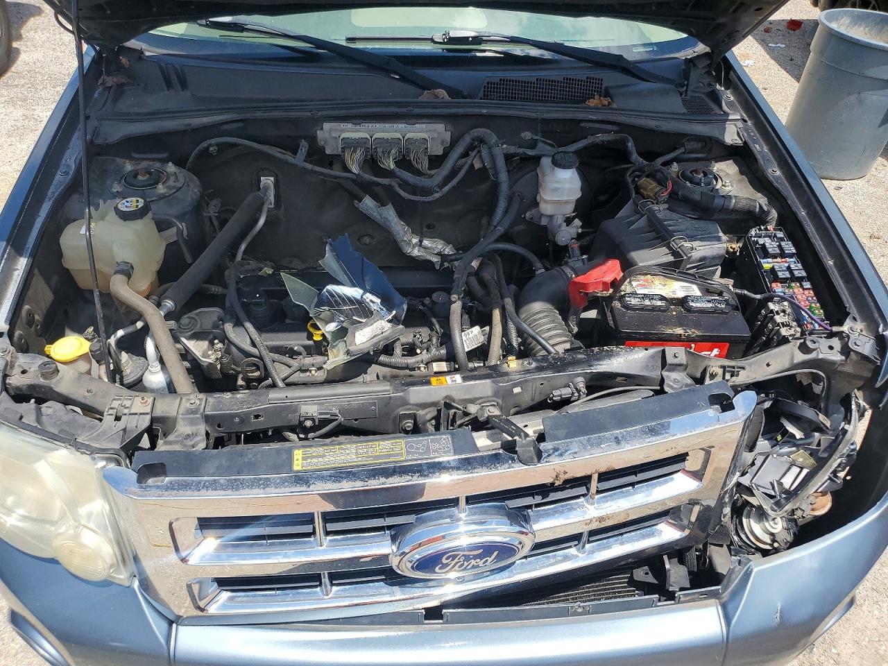 2010 Ford Escape Xls Blue vin: 1FMCU9C79AKA02216