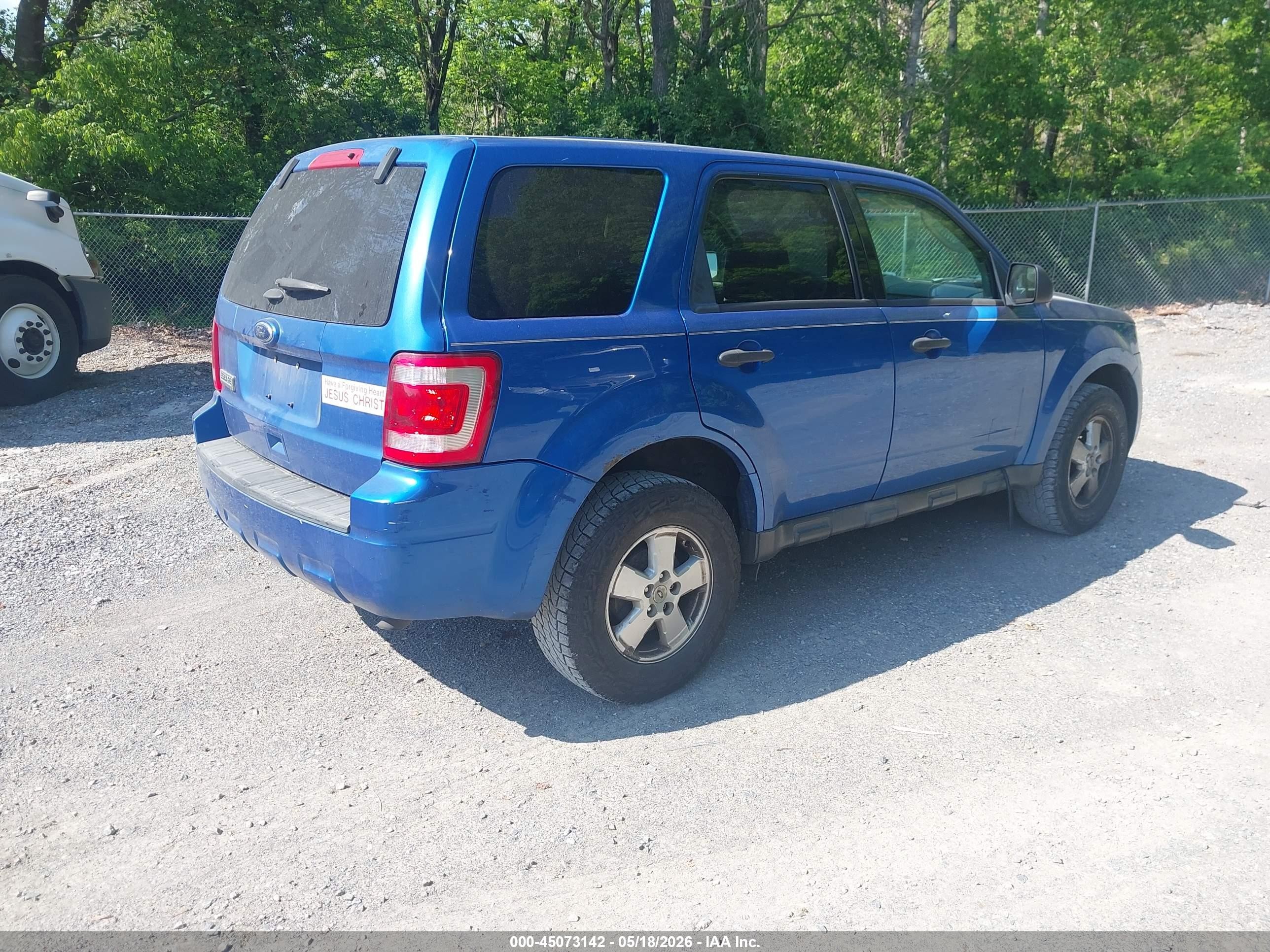 2011 Ford Escape Xls Синий vin: 1FMCU9C7XBKC24636